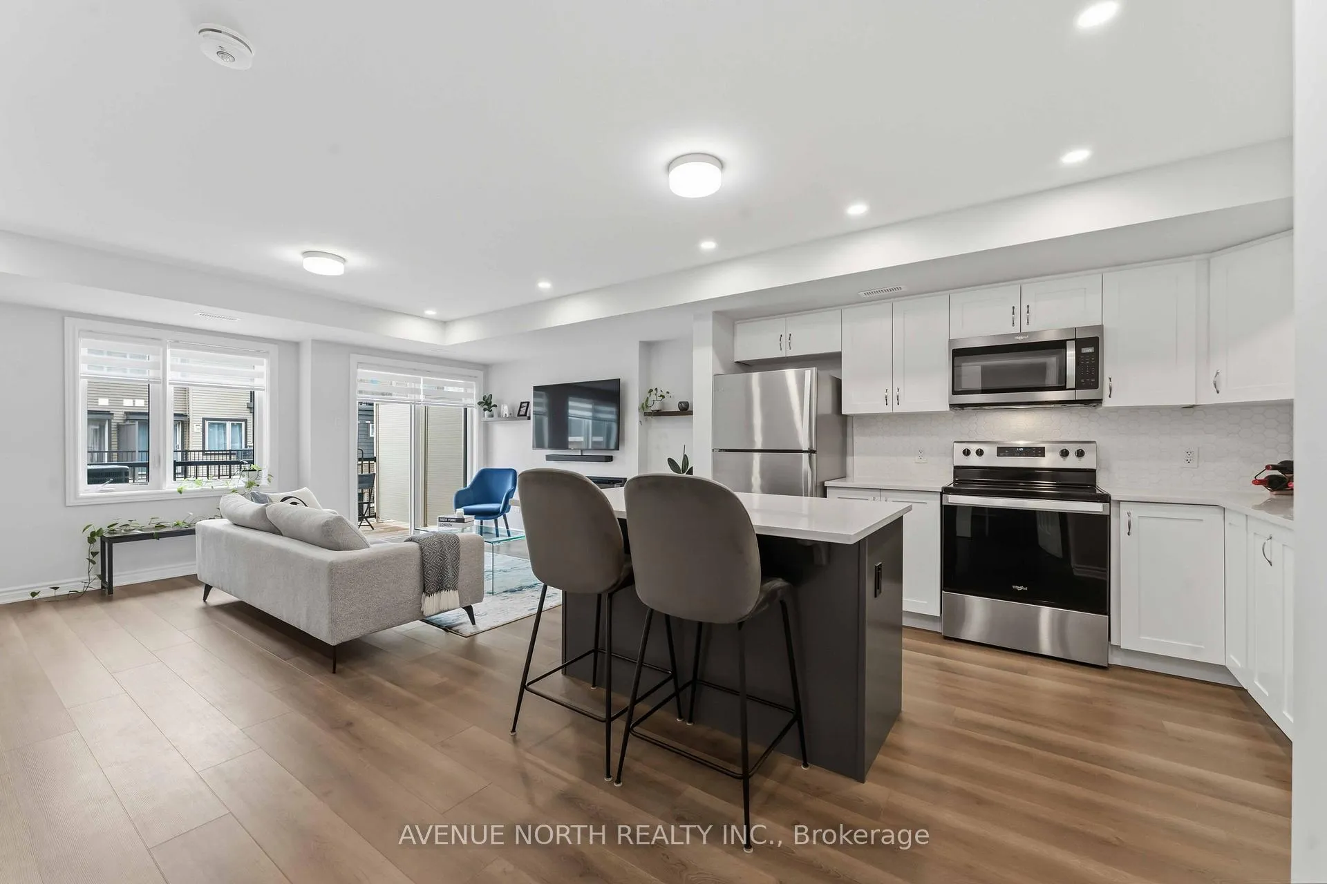 Photo 17 of 419 Pilot Private, Ottawa, Kanata - Emerald Meadows/Trailwest — HOMEH