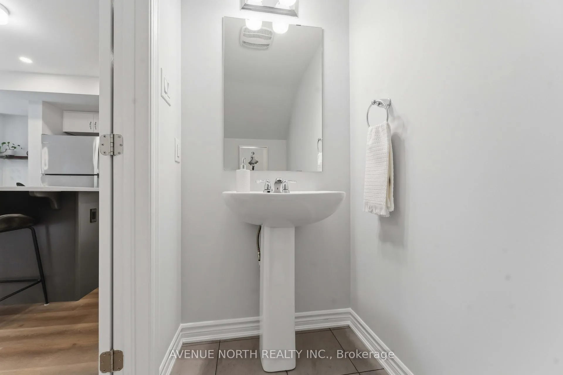 Photo 22 of 419 Pilot Private, Ottawa, Kanata - Emerald Meadows/Trailwest — HOMEH