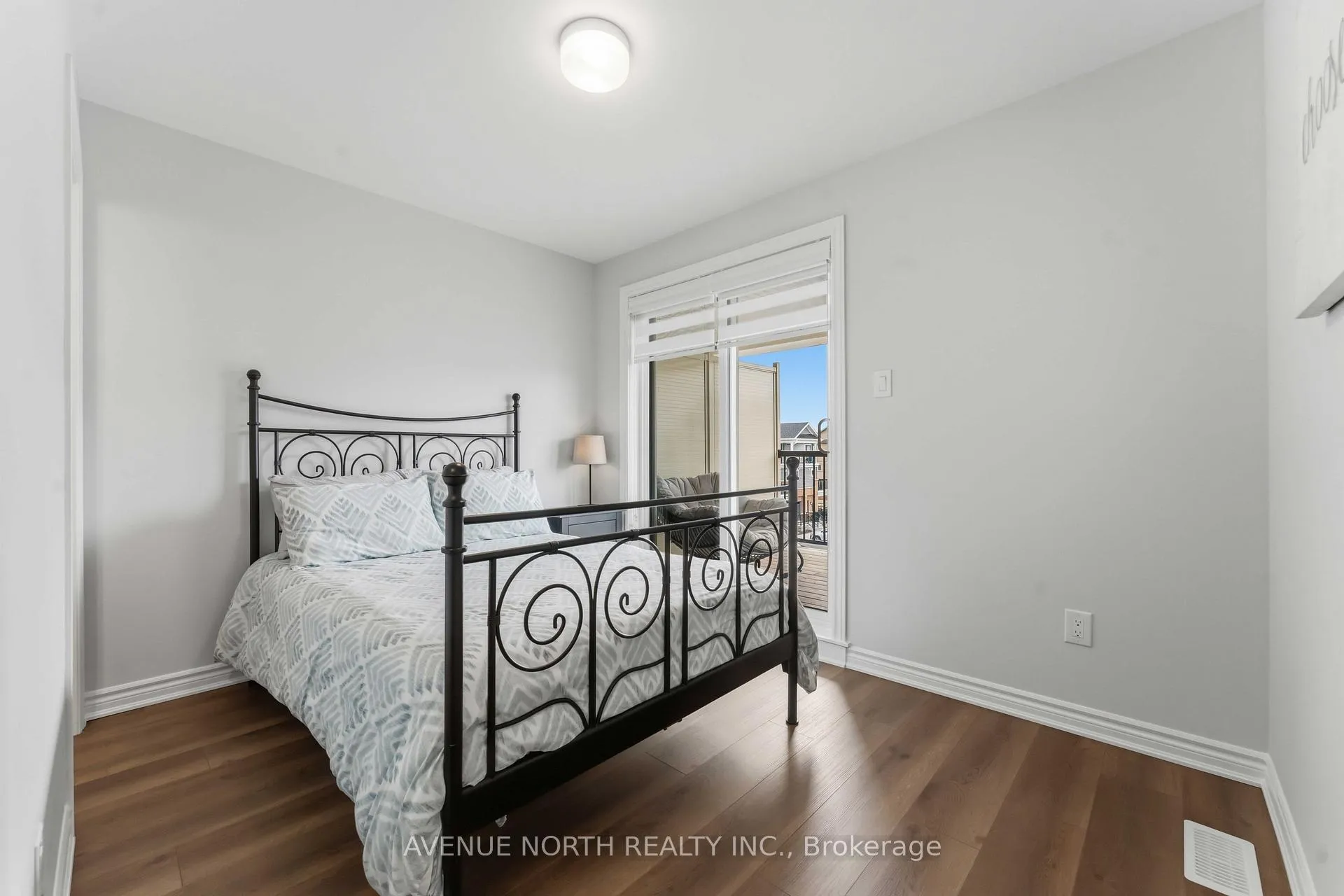 Photo 31 of 419 Pilot Private, Ottawa, Kanata - Emerald Meadows/Trailwest — HOMEH