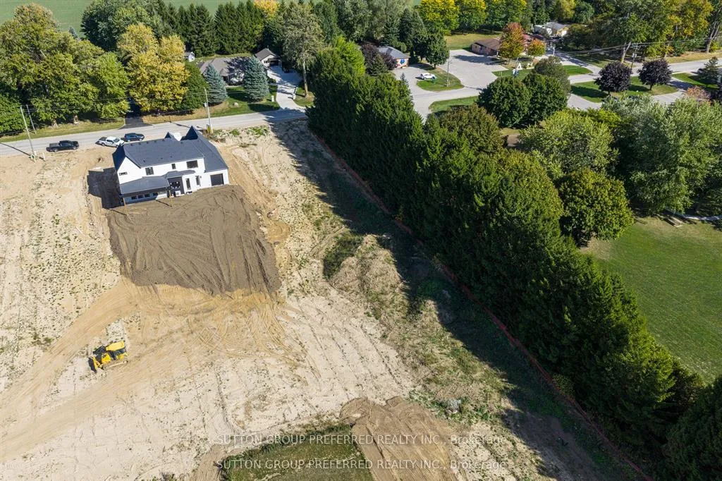 Photo 10 of 21849 Fairview Road, Thames Centre, Thorndale — HOMEH