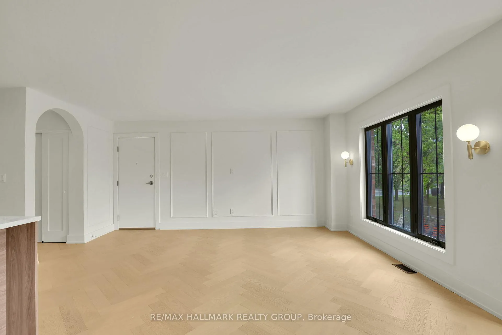 Photo 7 of Unit 3, 13 Ella Street, Ottawa, Glebe — HOMEH