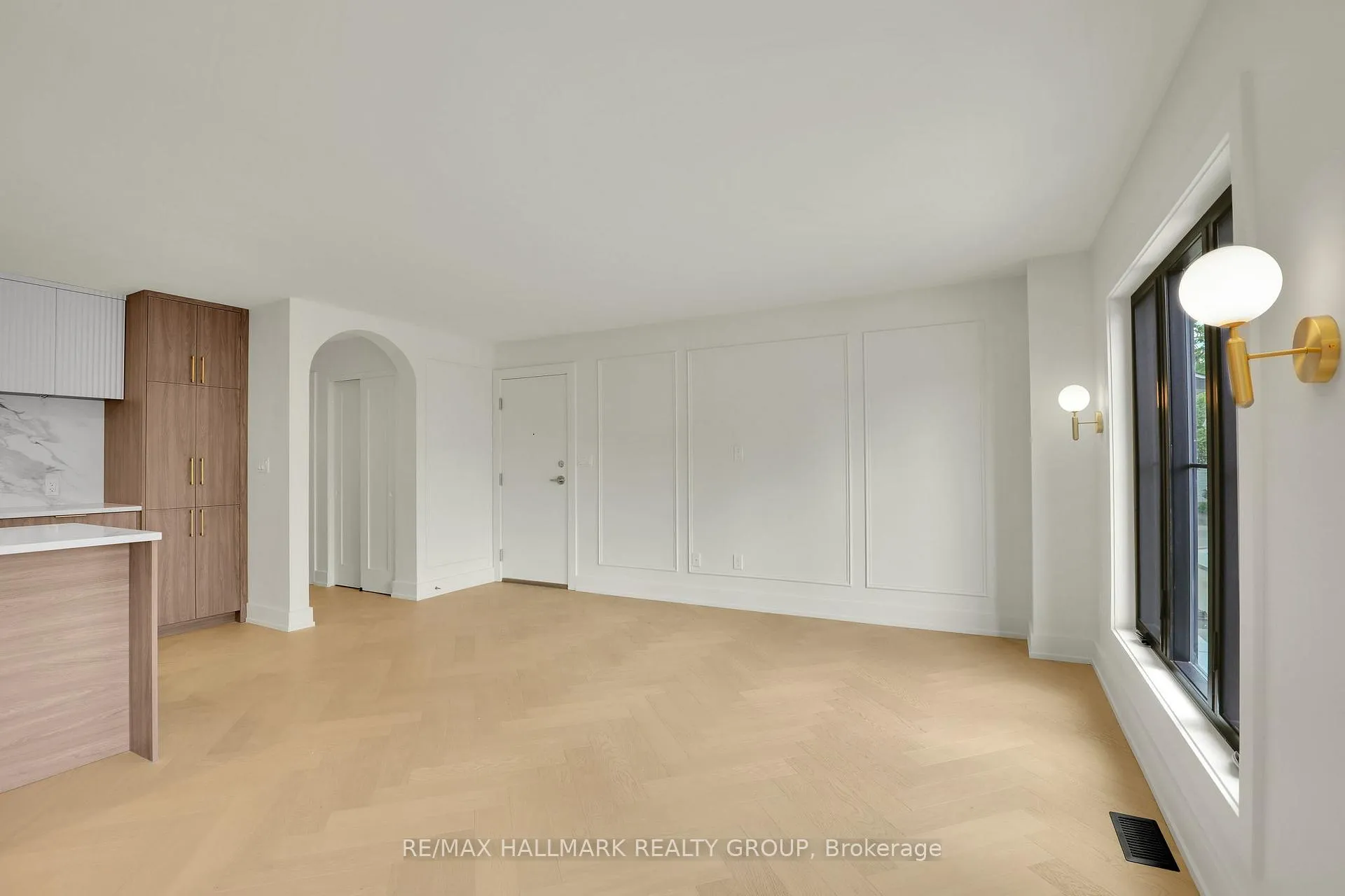 Photo 9 of Unit 3, 13 Ella Street, Ottawa, Glebe — HOMEH