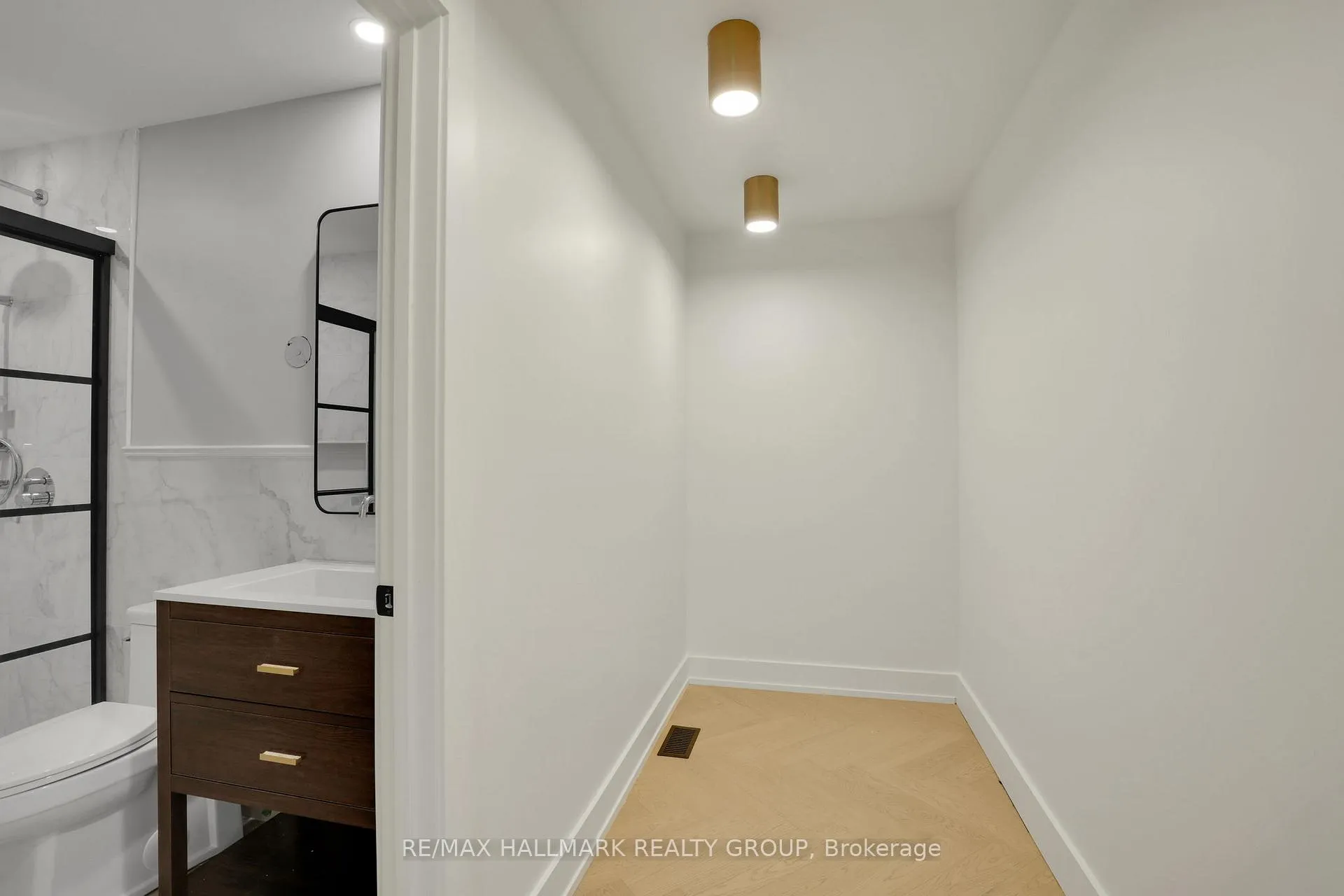 Photo 22 of Unit 3, 13 Ella Street, Ottawa, Glebe — HOMEH