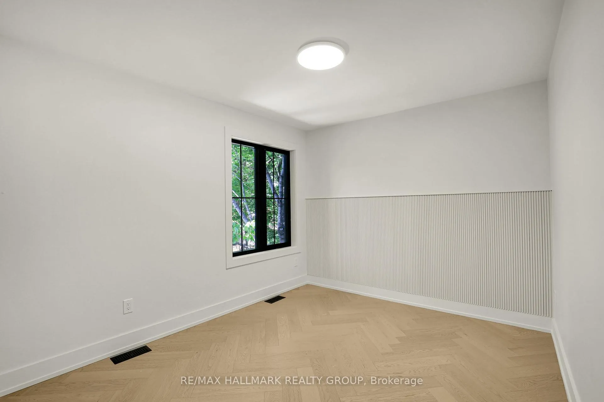 Photo 28 of Unit 3, 13 Ella Street, Ottawa, Glebe — HOMEH