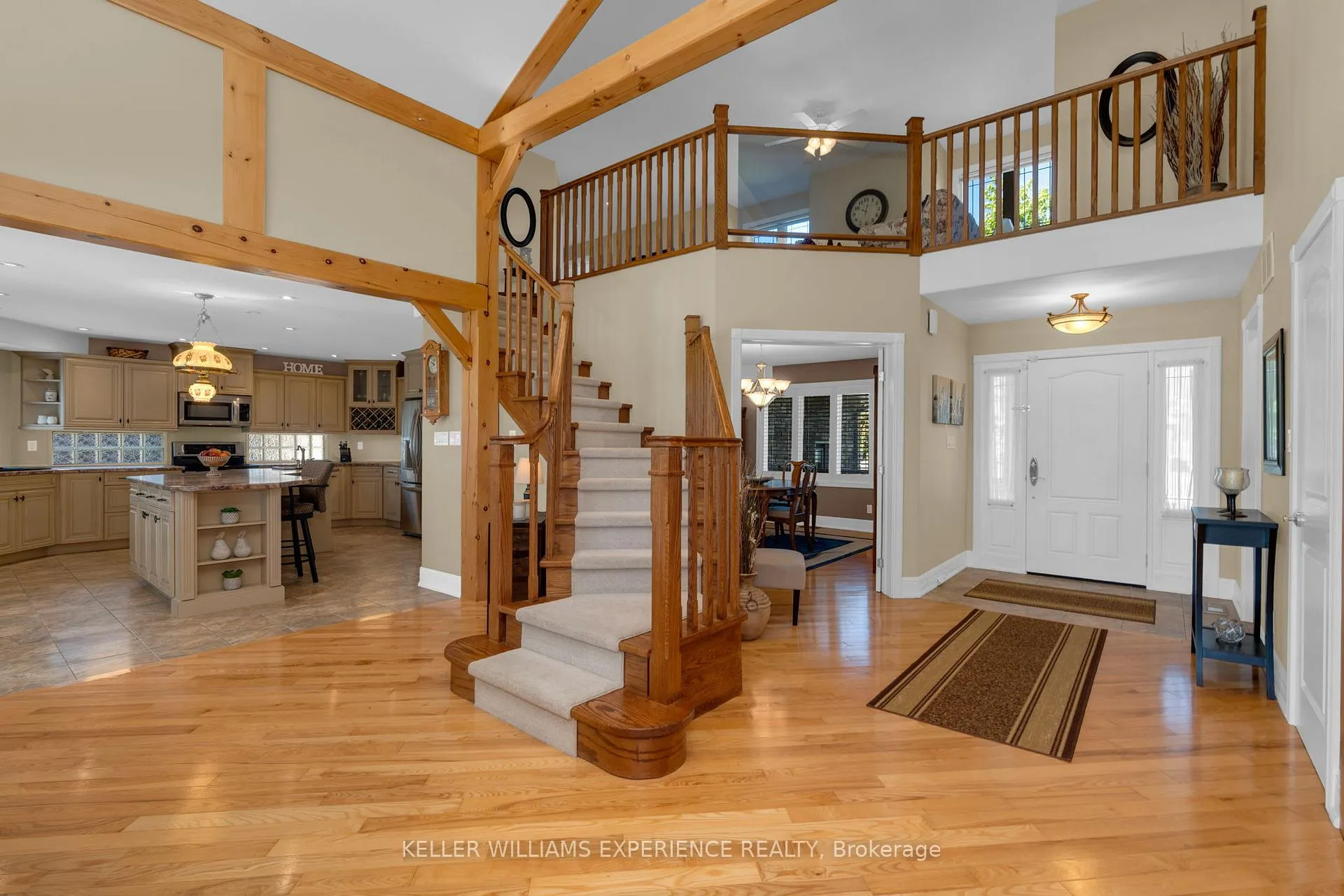 Photo 2 of 61 Highland Drive, Oro-Medonte, Horseshoe Valley — HOMEH