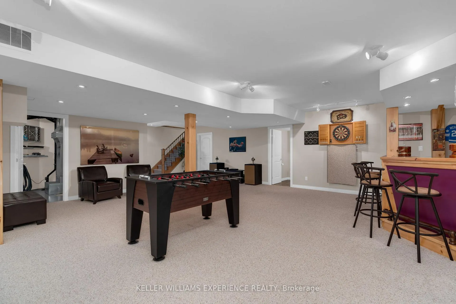Photo 15 of 61 Highland Drive, Oro-Medonte, Horseshoe Valley — HOMEH