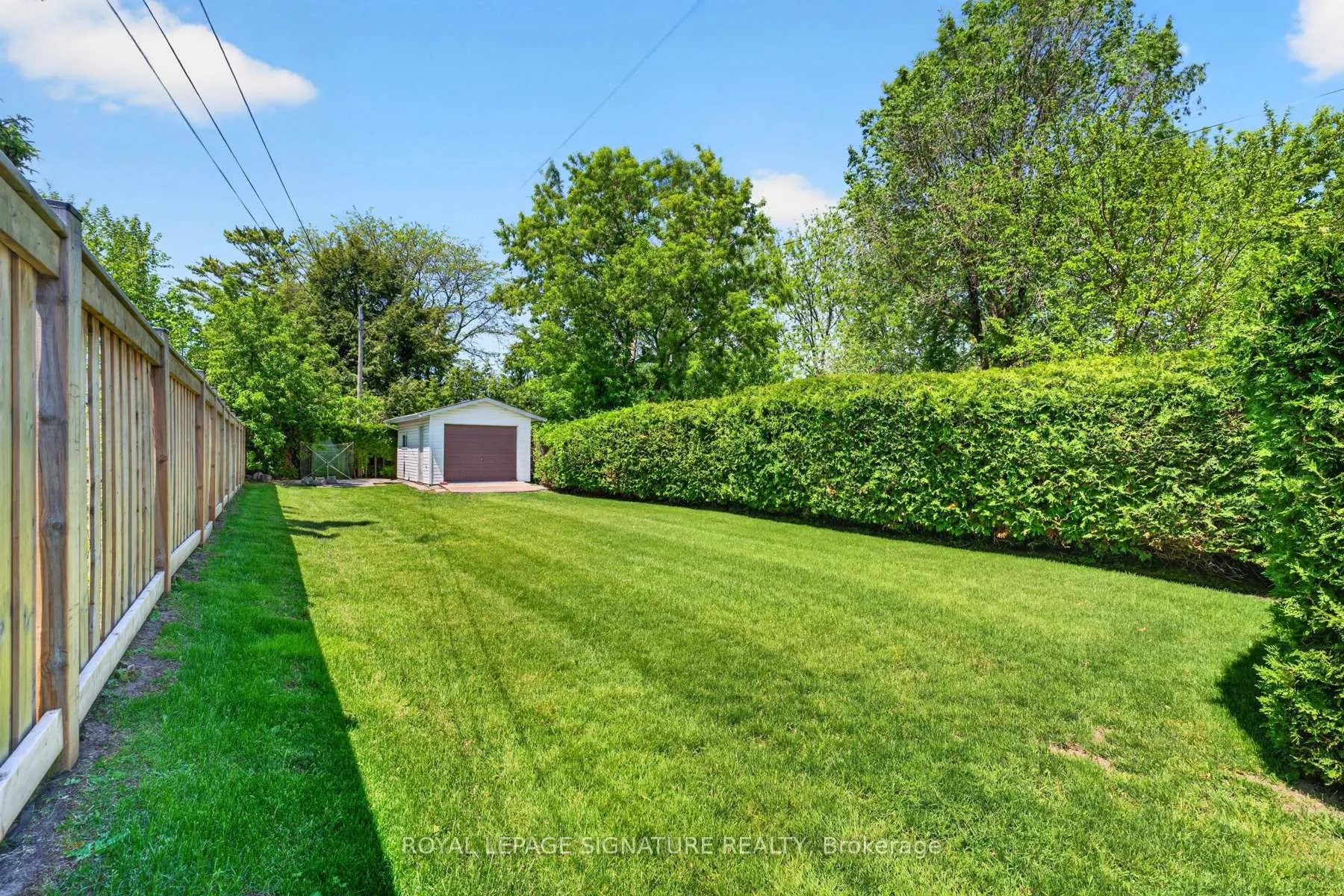 Photo 38 of 820 Simcoe Street N, Oshawa, Centennial — HOMEH
