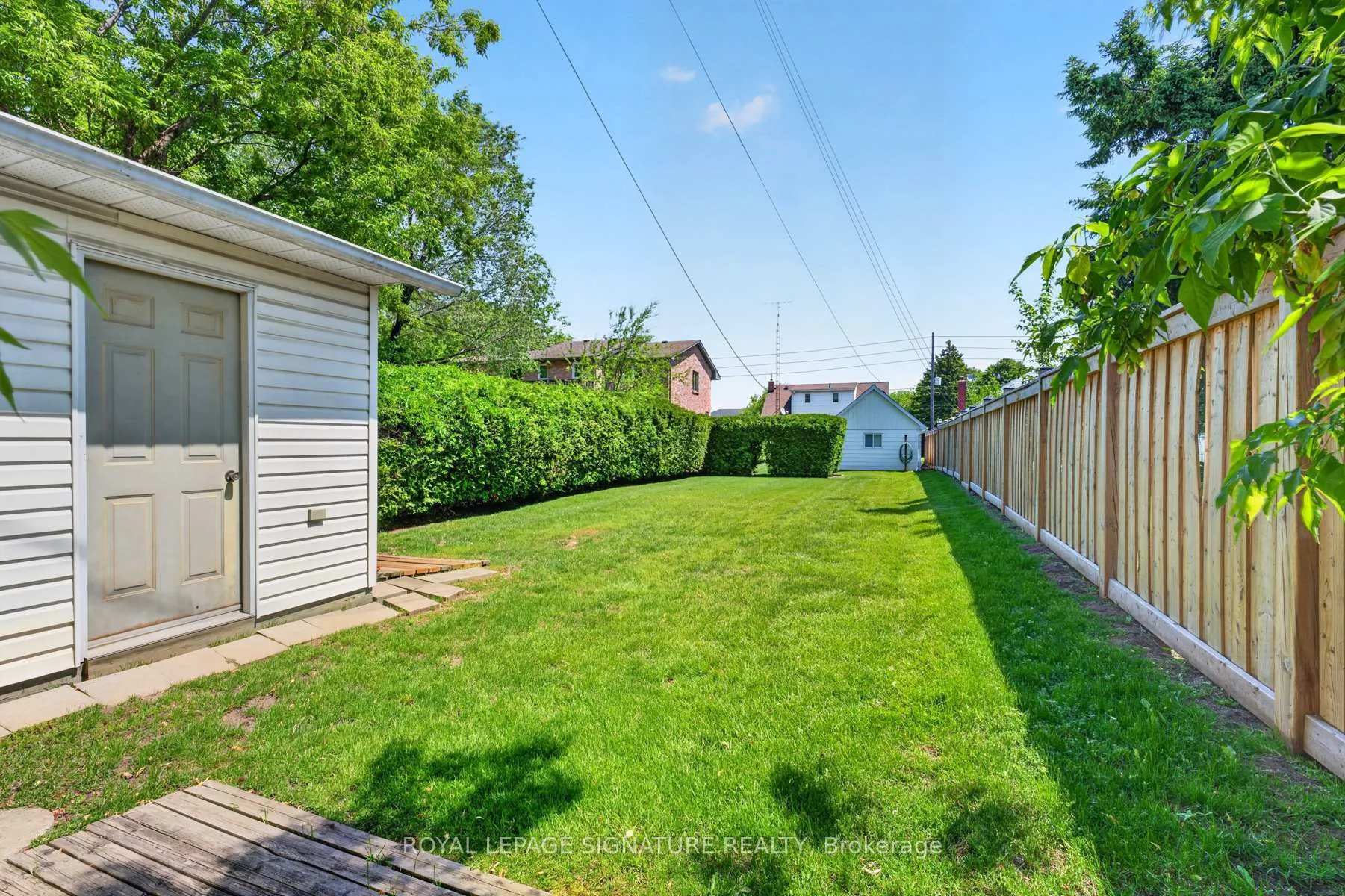 Photo 39 of 820 Simcoe Street N, Oshawa, Centennial — HOMEH