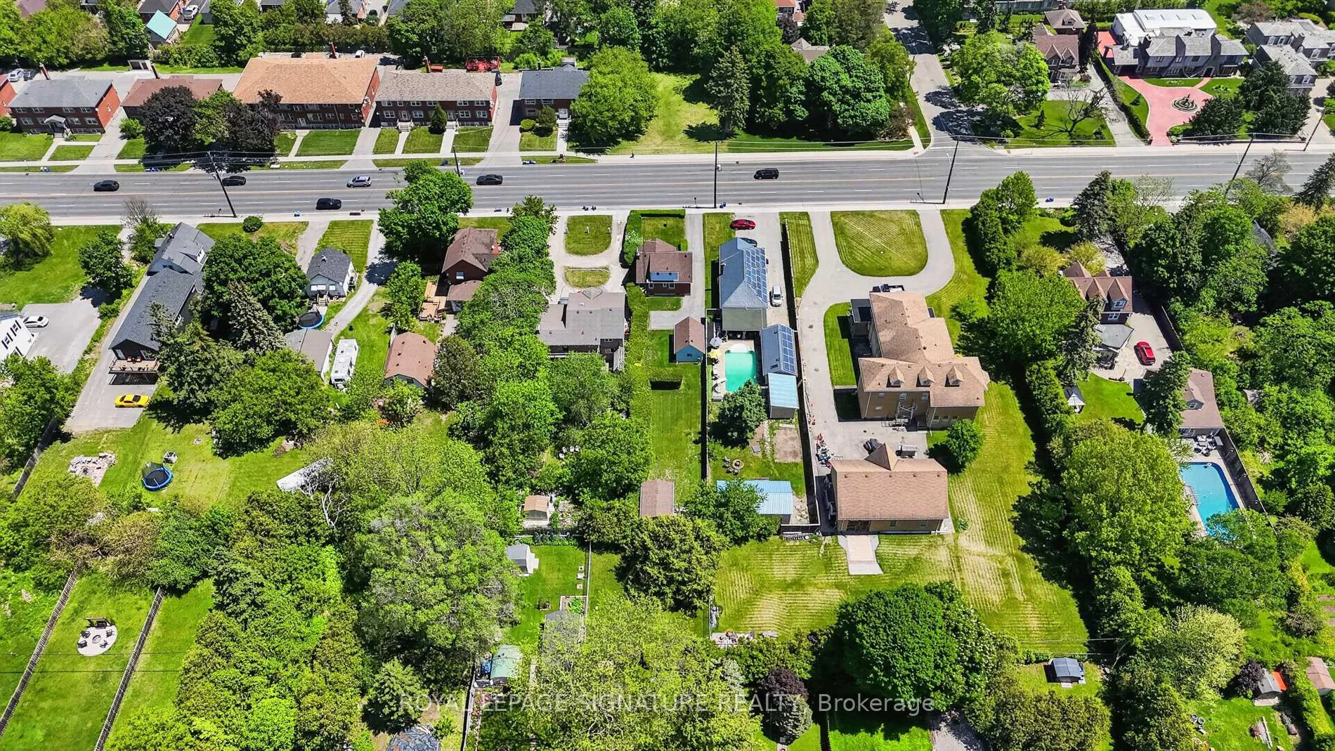 Photo 41 of 820 Simcoe Street N, Oshawa, Centennial — HOMEH