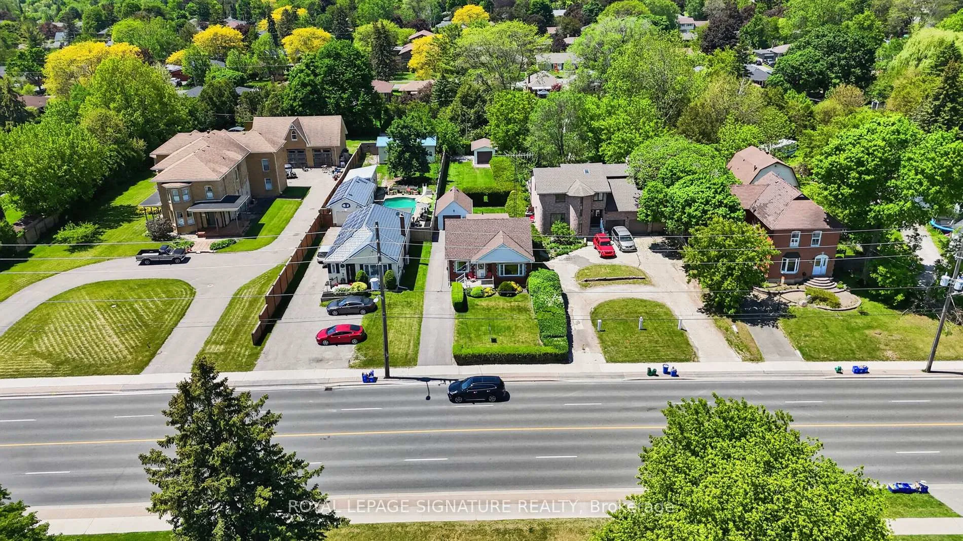 Photo 44 of 820 Simcoe Street N, Oshawa, Centennial — HOMEH