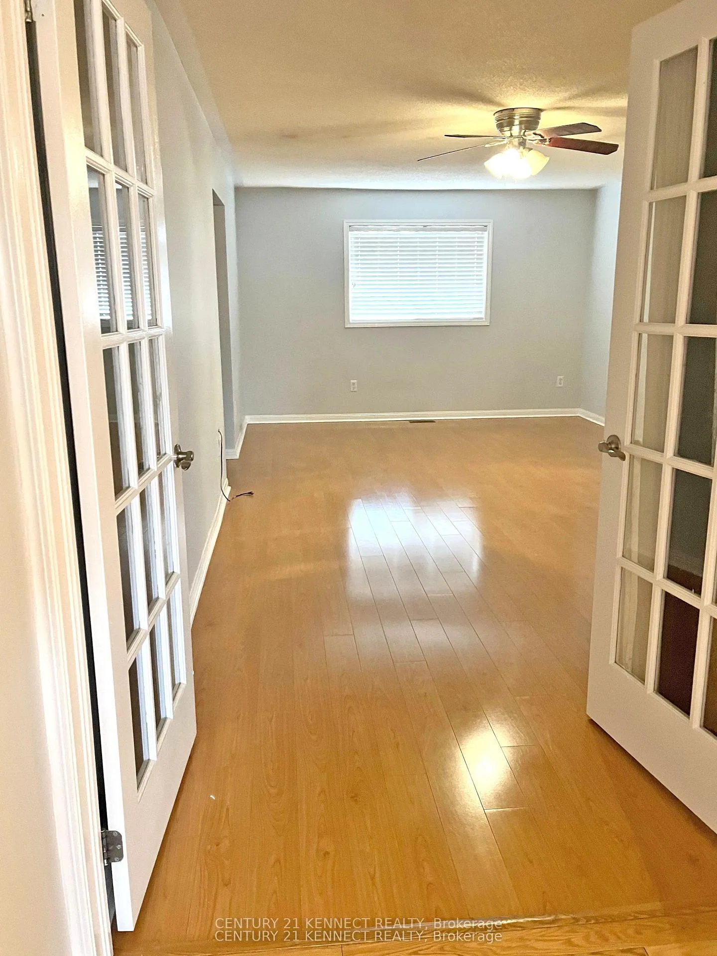 Photo 14 of 134 Medland Avenue, Whitby, Williamsburg — HOMEH