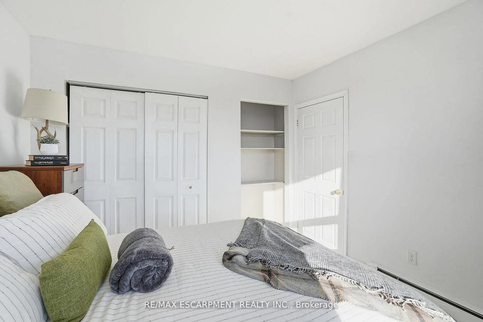 Photo 19 of Unit 38, 2373 King Street E, Hamilton, Glenview — HOMEH