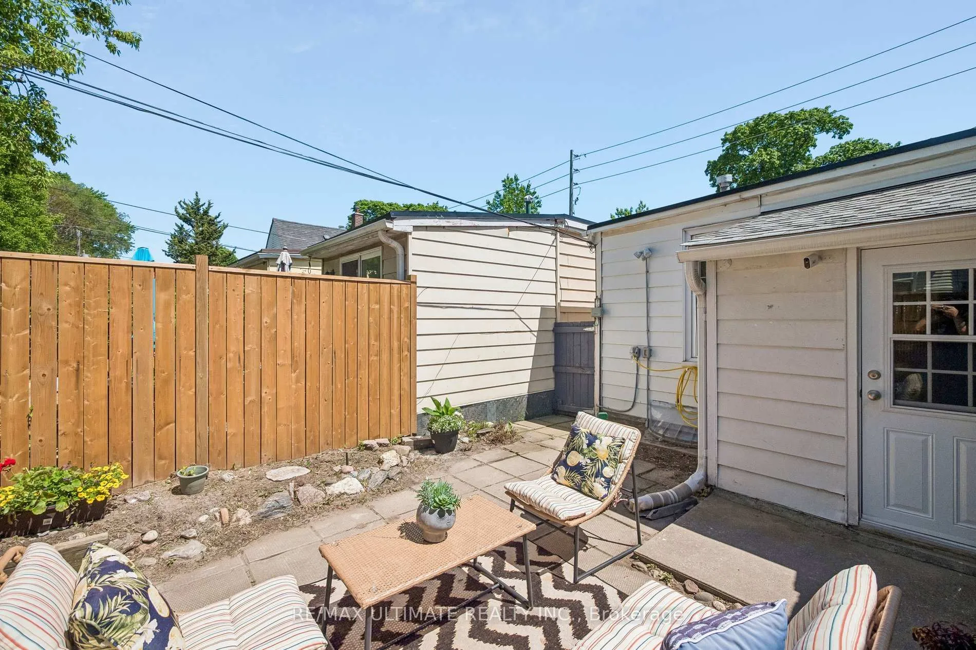 Photo 33 of 132 Hanson Street, Toronto, Woodbine Corridor — HOMEH