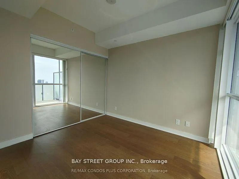 Front of Unit 3802, 15 Grenville Street