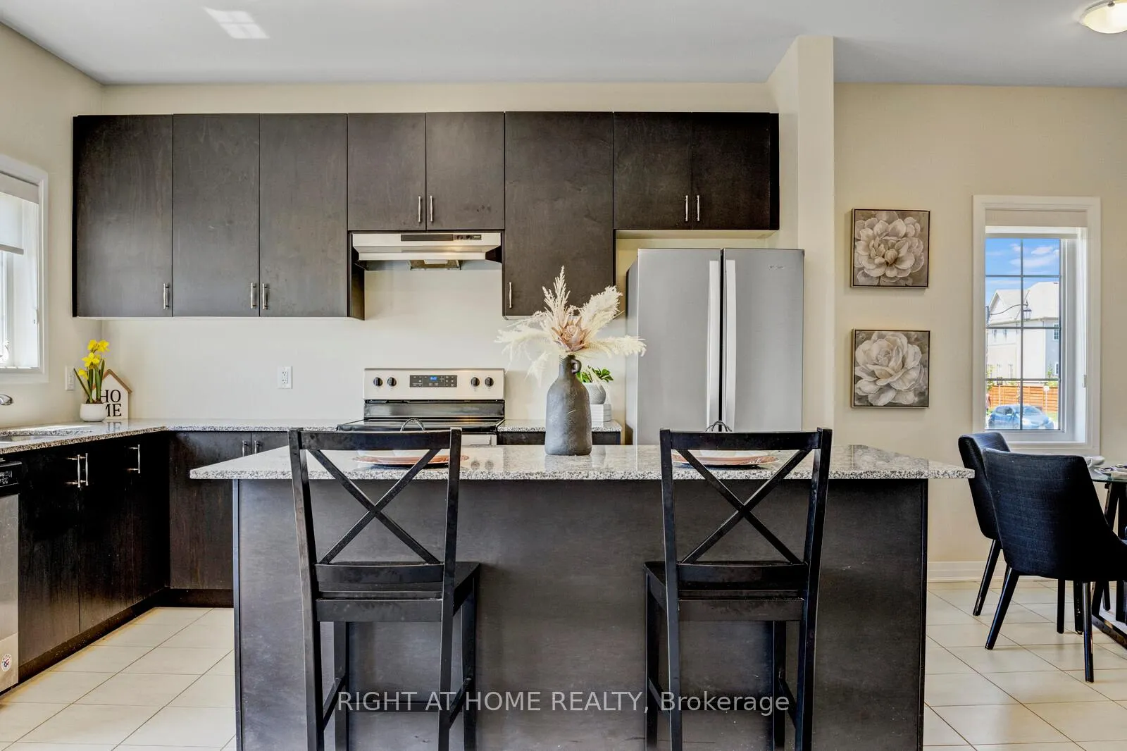 Photo 14 of 4147 Cherry Heights Boulevard, Lincoln, Beamsville — HOMEH