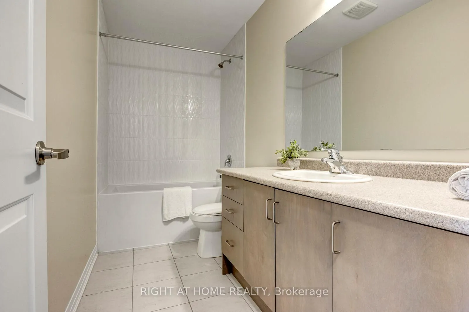 Photo 25 of 4147 Cherry Heights Boulevard, Lincoln, Beamsville — HOMEH