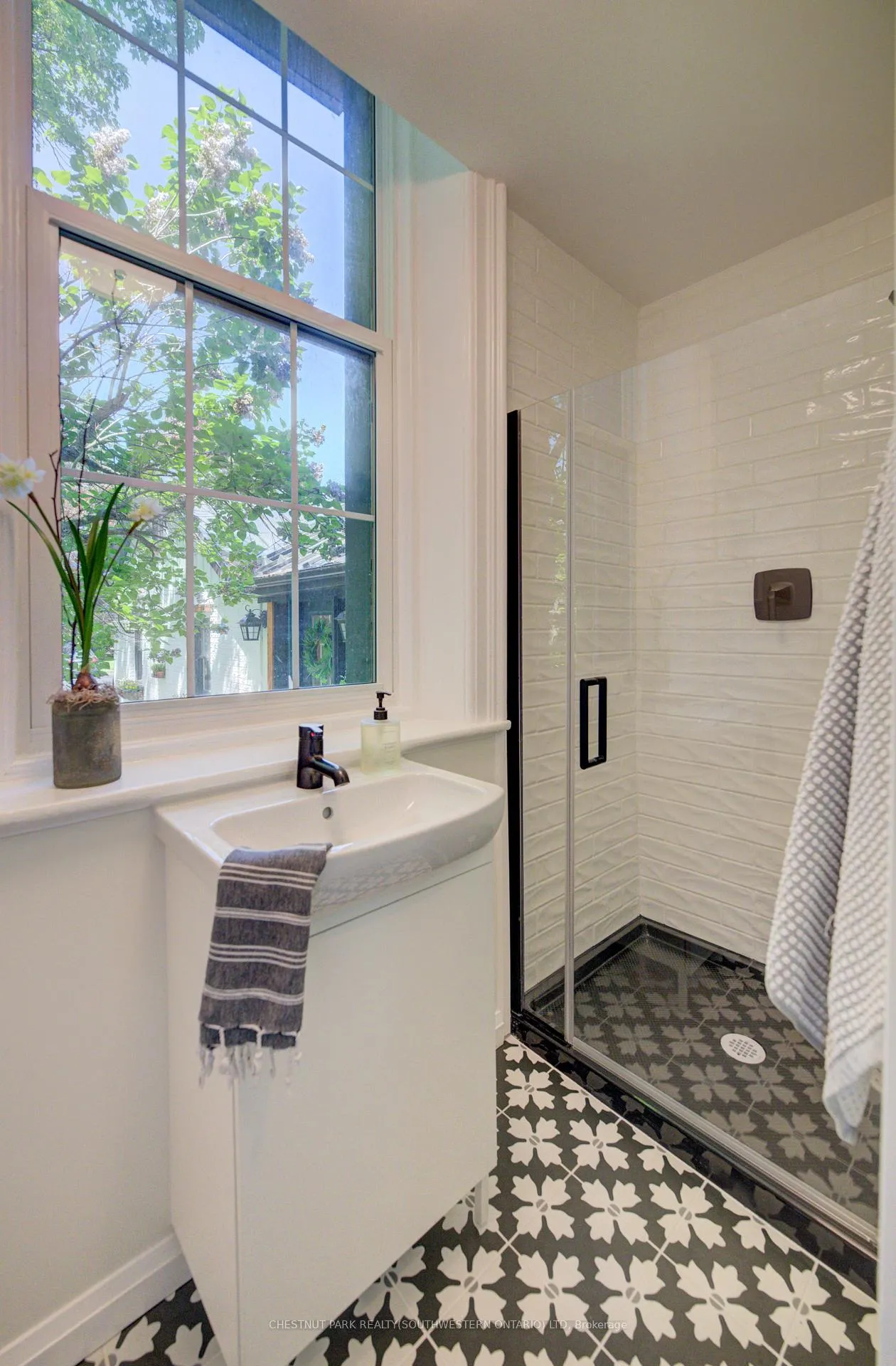 Photo 15 of 4360 Huron Road, Wilmot — HOMEH