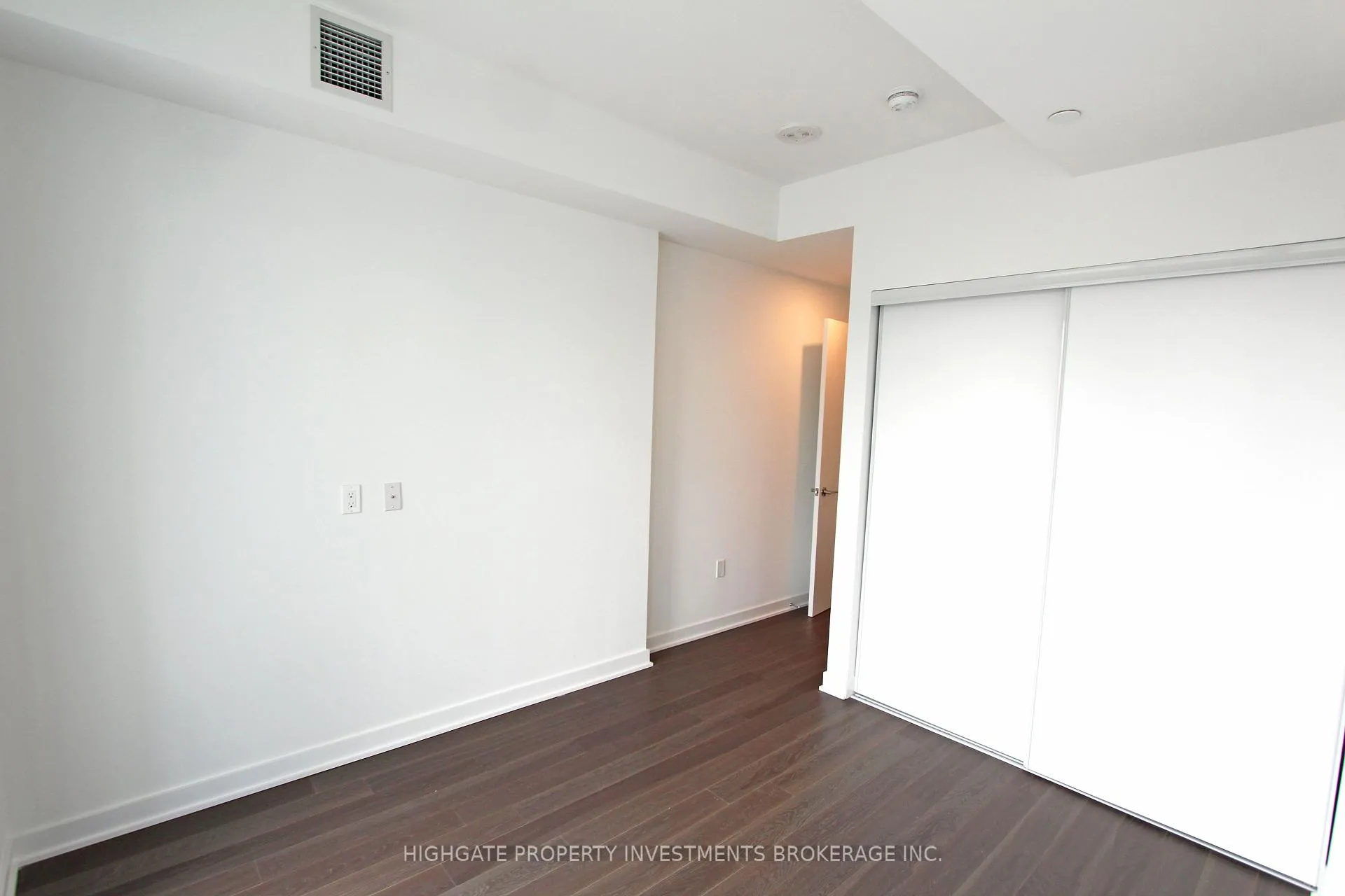 Photo 7 of Unit 3602, 115 Blue Jays Way, Toronto, Waterfront Communities — HOMEH