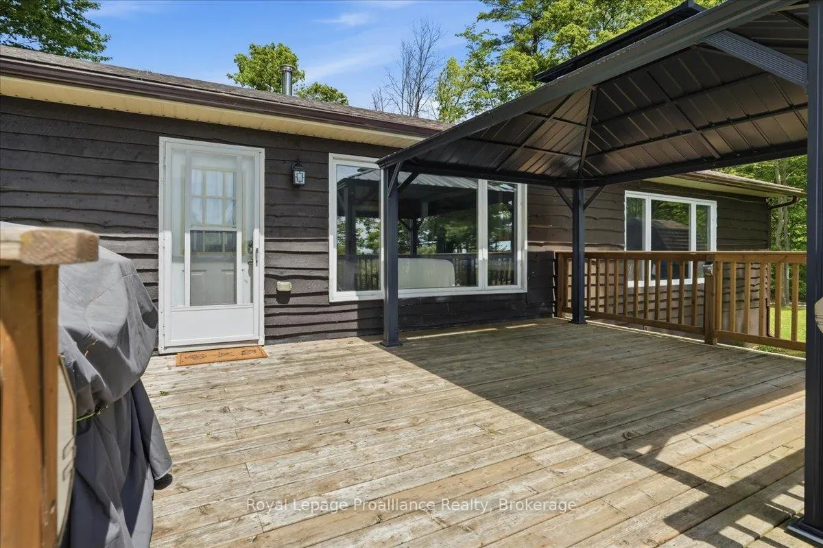 Photo 31 of 304 Lakeview Lane, Tweed, Hungerford (Twp) — HOMEH