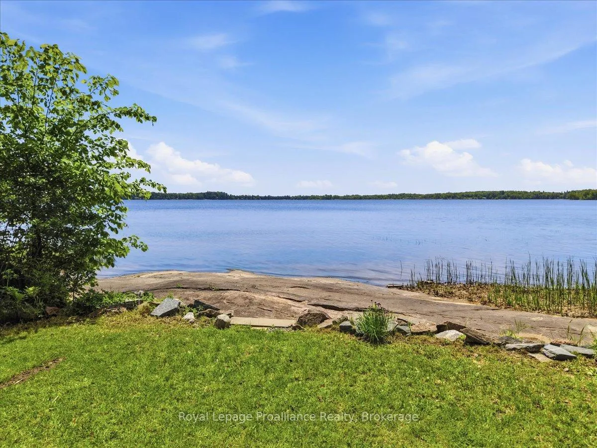 Photo 38 of 304 Lakeview Lane, Tweed, Hungerford (Twp) — HOMEH