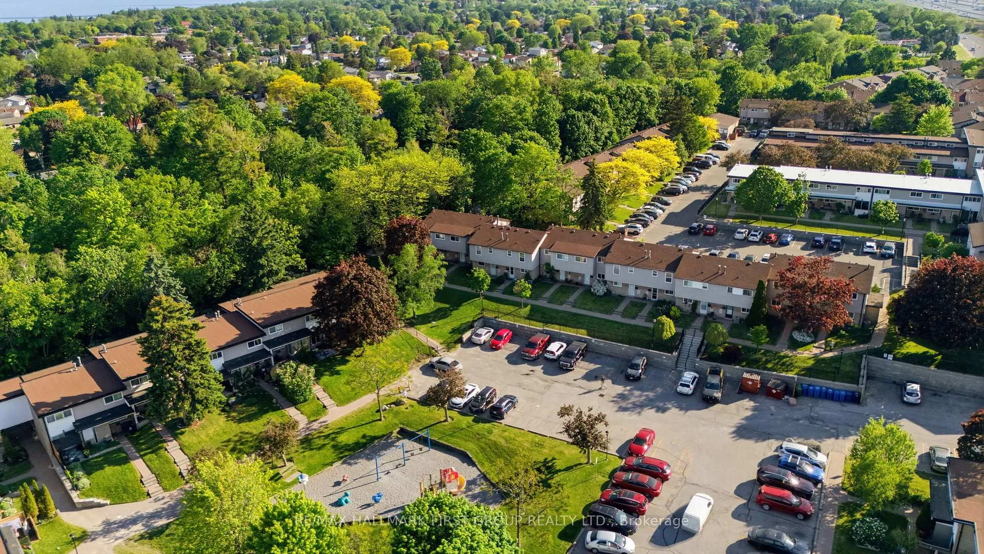 Photo 23 of Unit 102, 925 Bayly Street, Pickering, West Shore — HOMEH