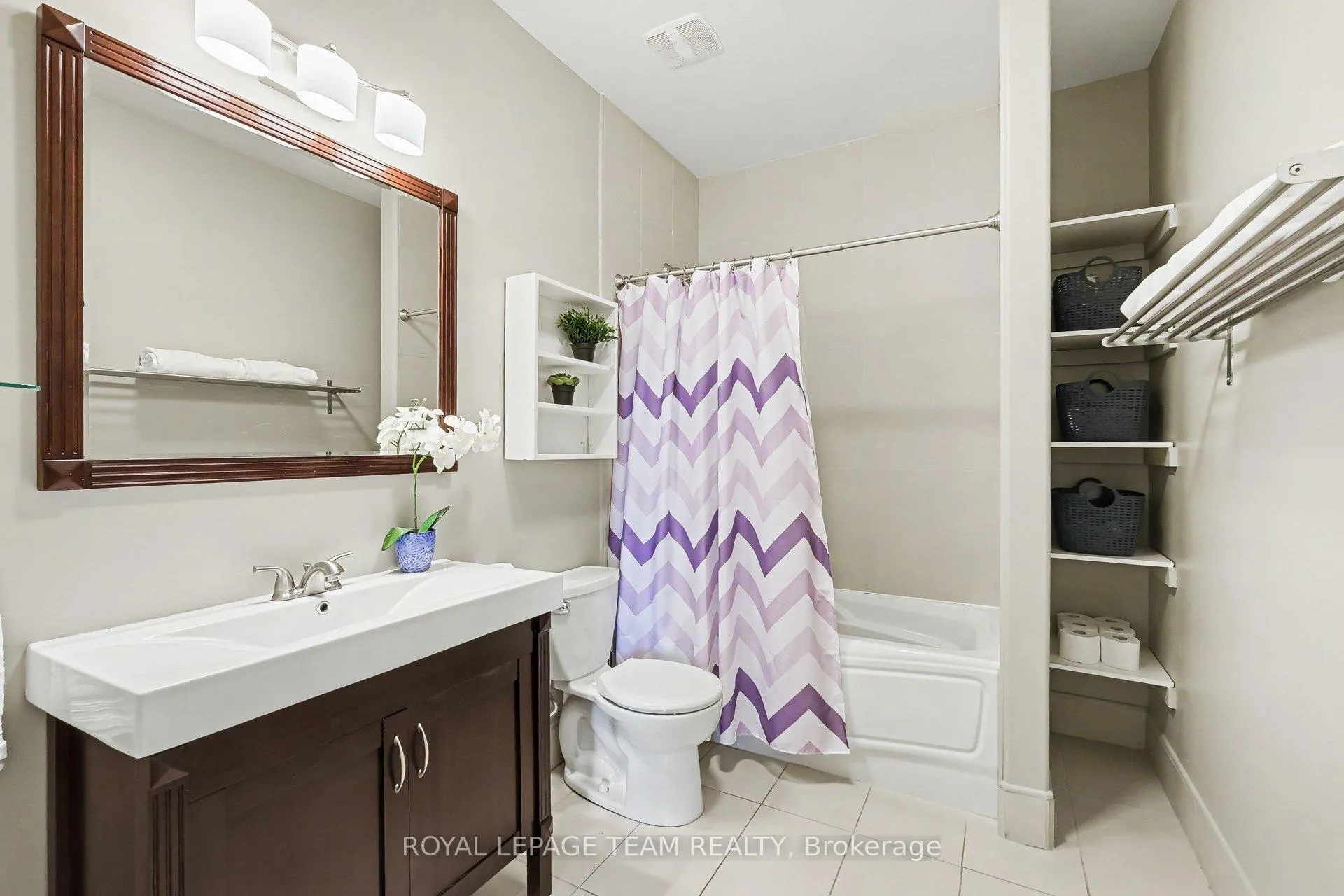 Photo 27 of 1650 Reindeer Way, Ottawa, Greely — HOMEH