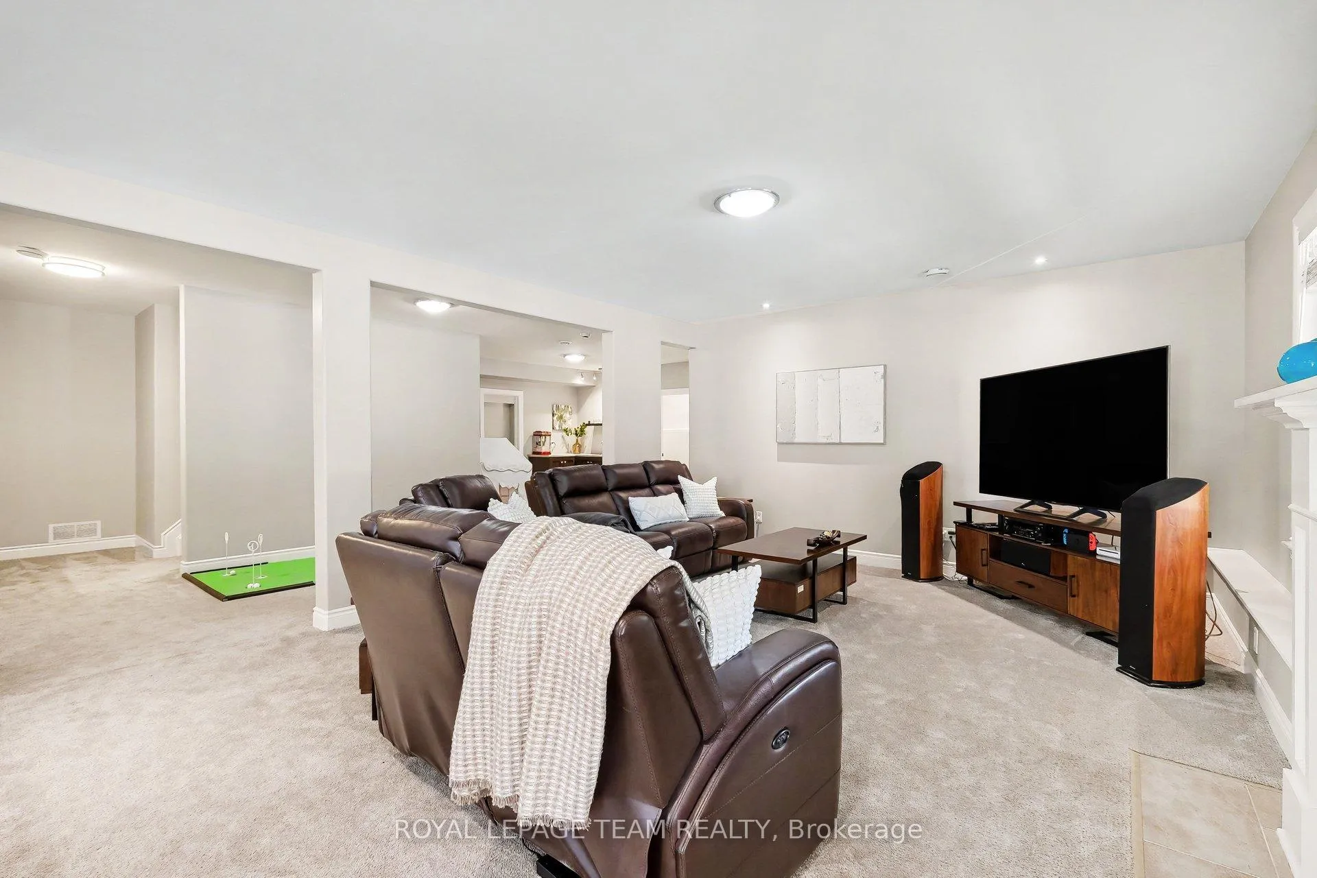 Photo 29 of 1650 Reindeer Way, Ottawa, Greely — HOMEH