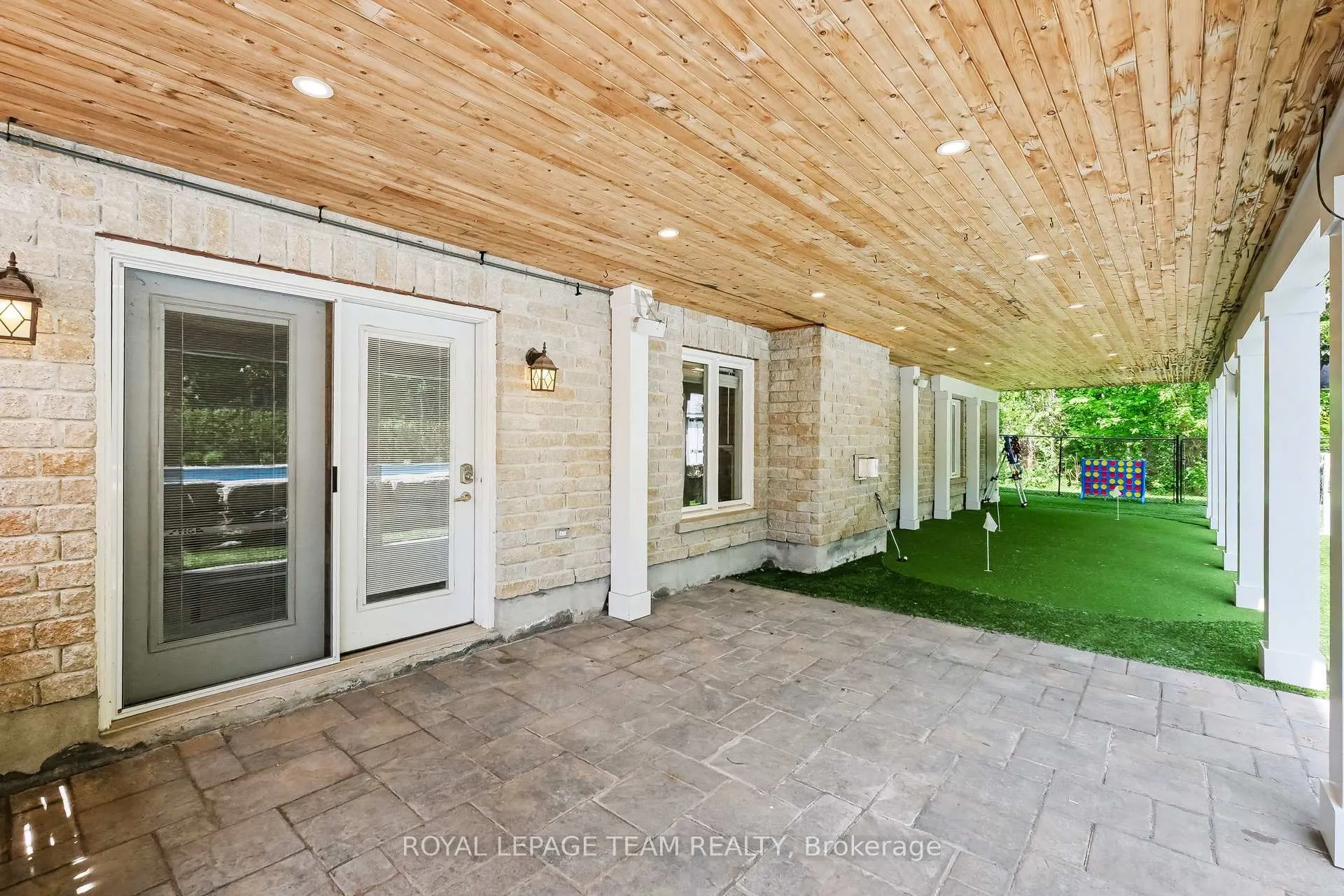Photo 39 of 1650 Reindeer Way, Ottawa, Greely — HOMEH