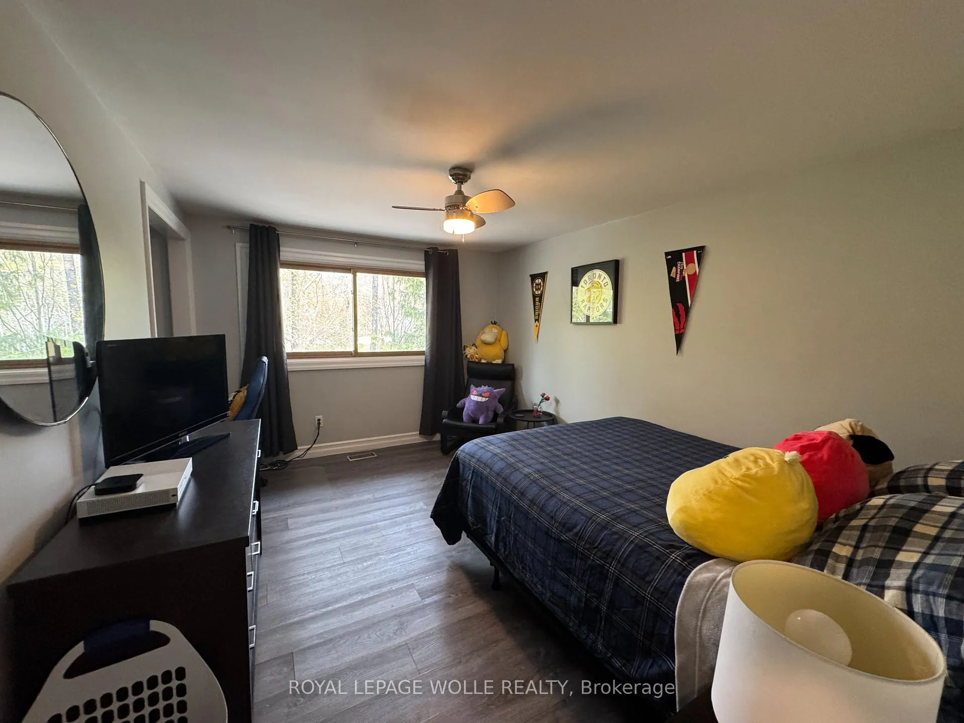 Photo 10 of 10 Palace Street, Kitchener — HOMEH