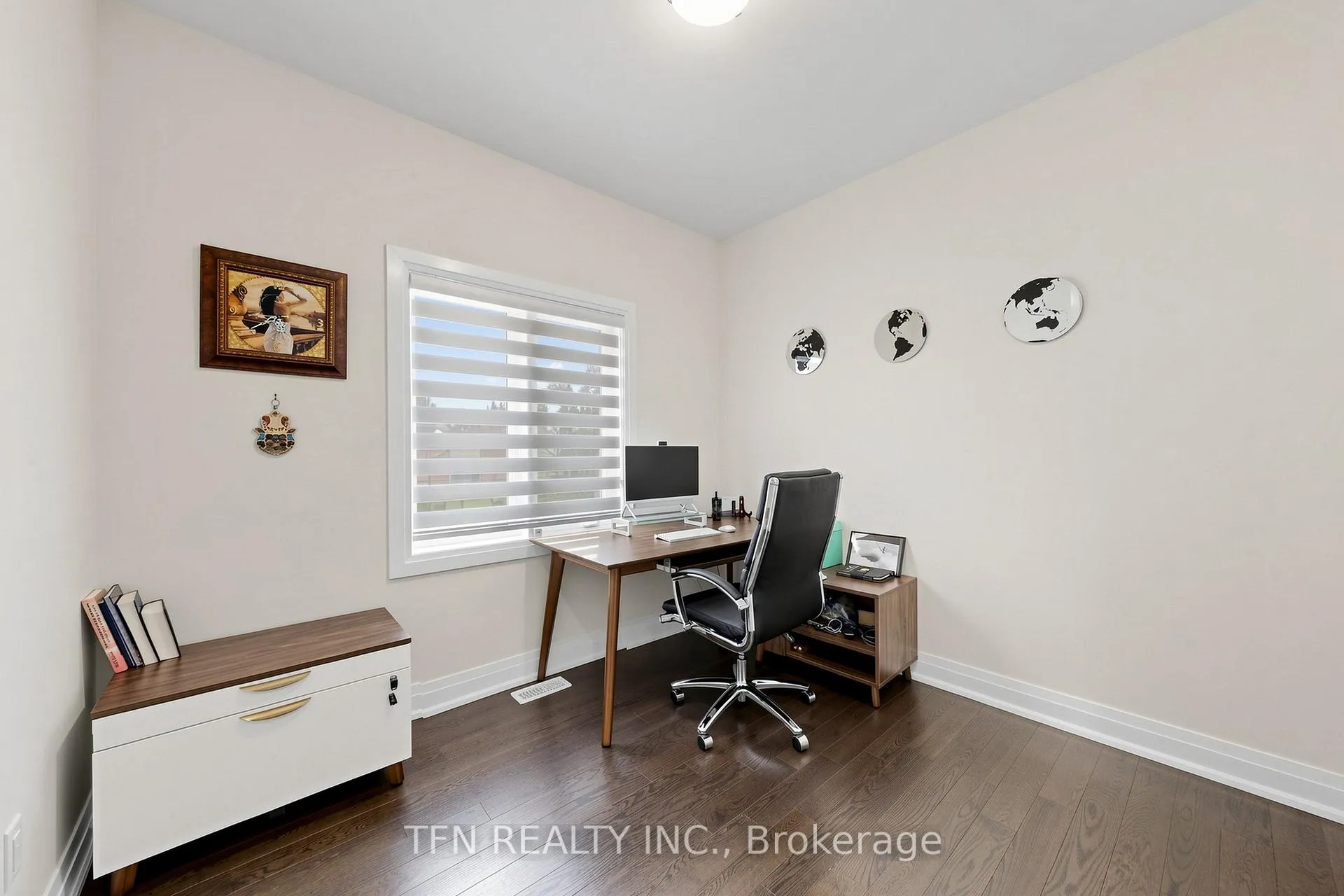 Photo 22 of 30 Hesperus Road, Vaughan, Patterson — HOMEH