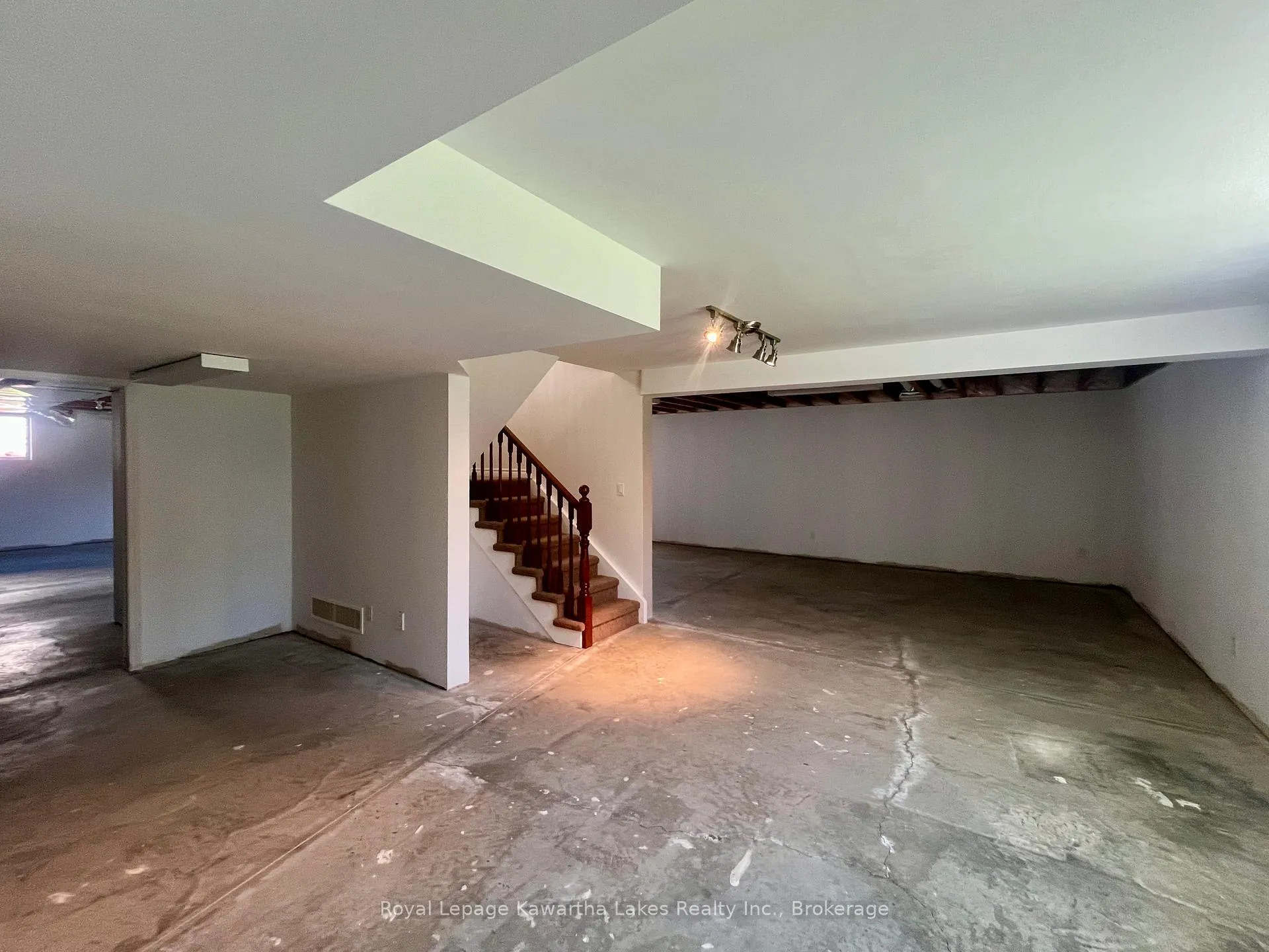 Photo 31 of 95 Beechwood Avenue, Brock, Beaverton — HOMEH