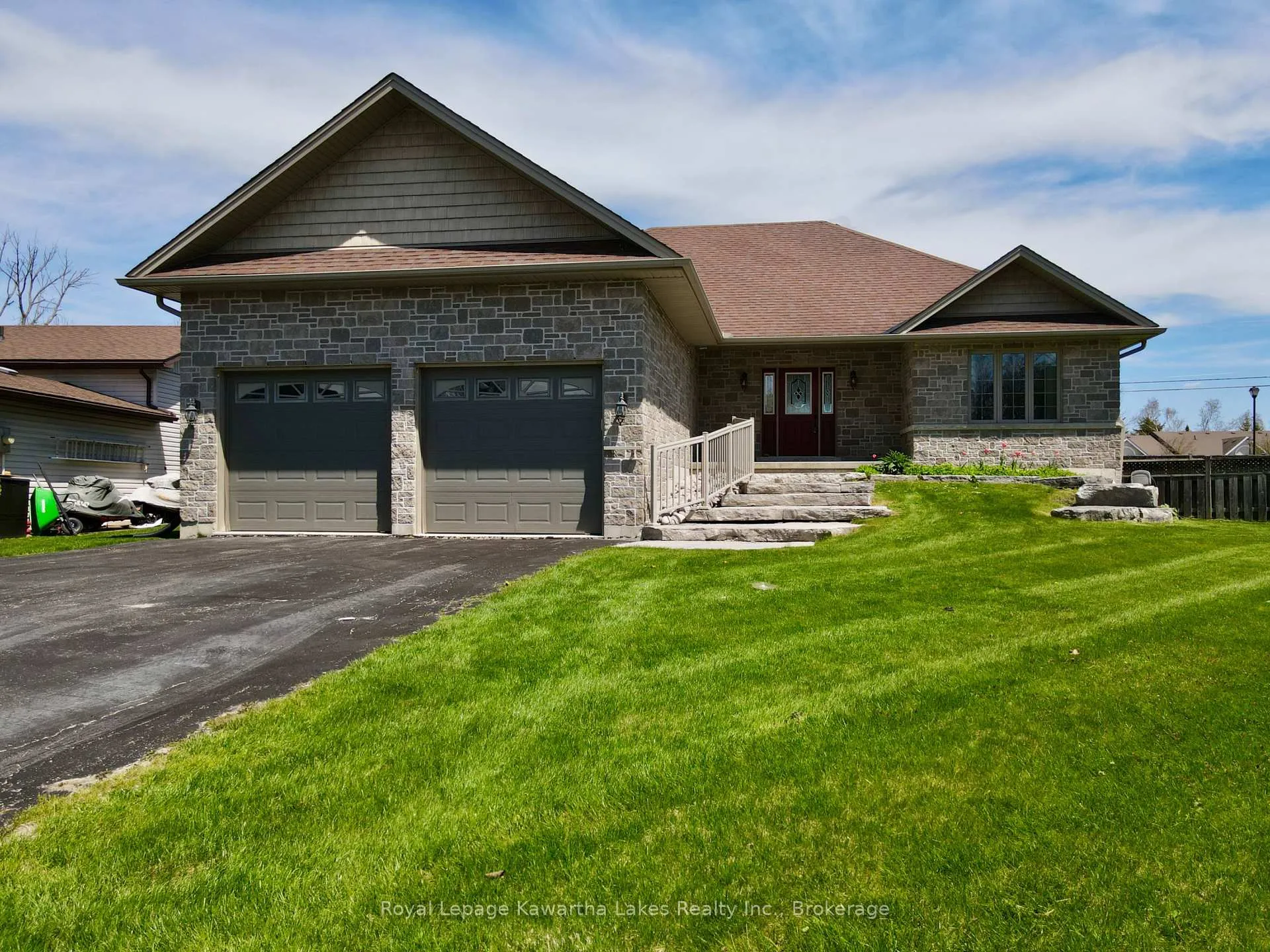 Photo 42 of 95 Beechwood Avenue, Brock, Beaverton — HOMEH