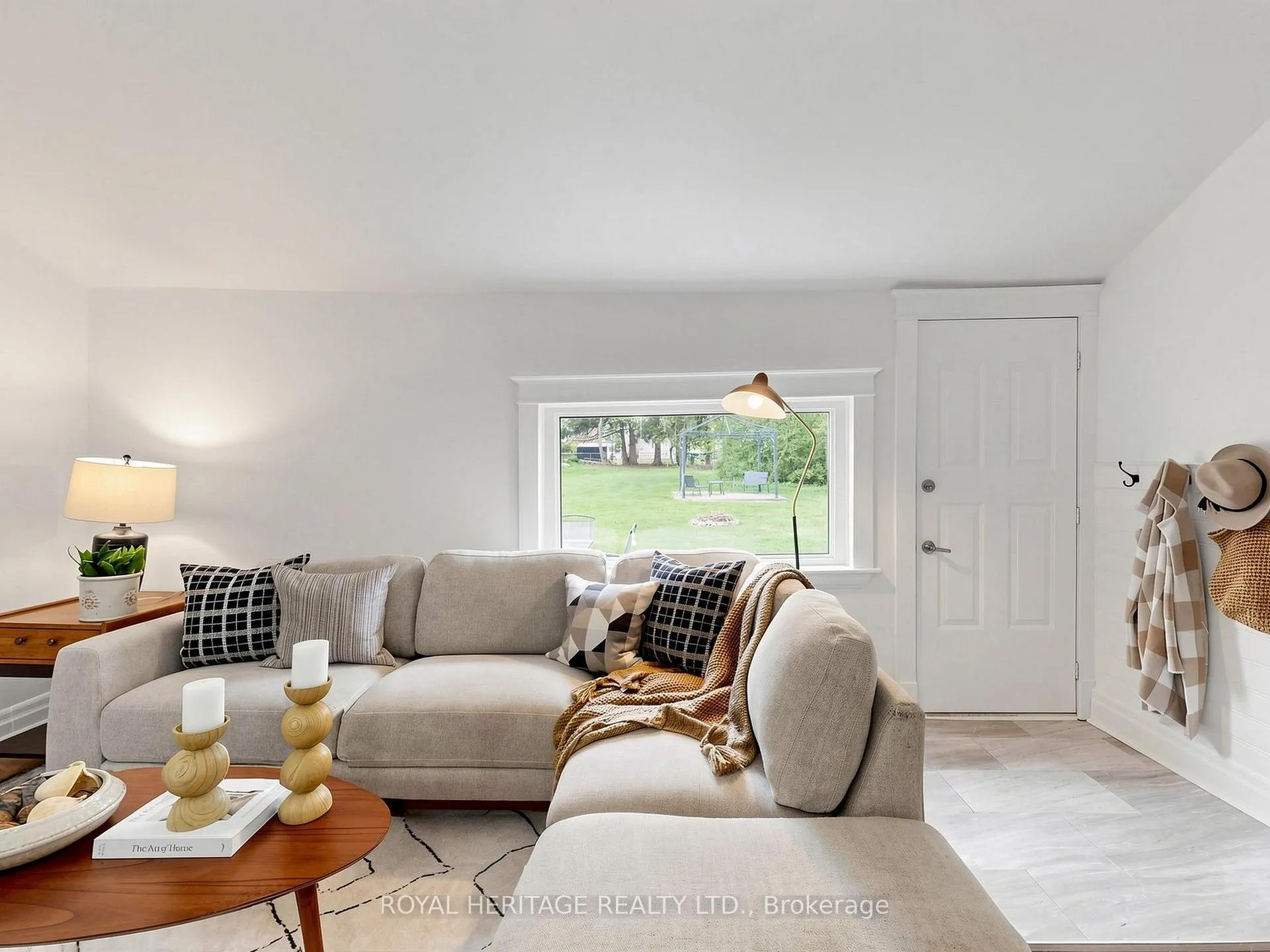 Photo 5 of 97 Scugog Street, Clarington, Bowmanville — HOMEH