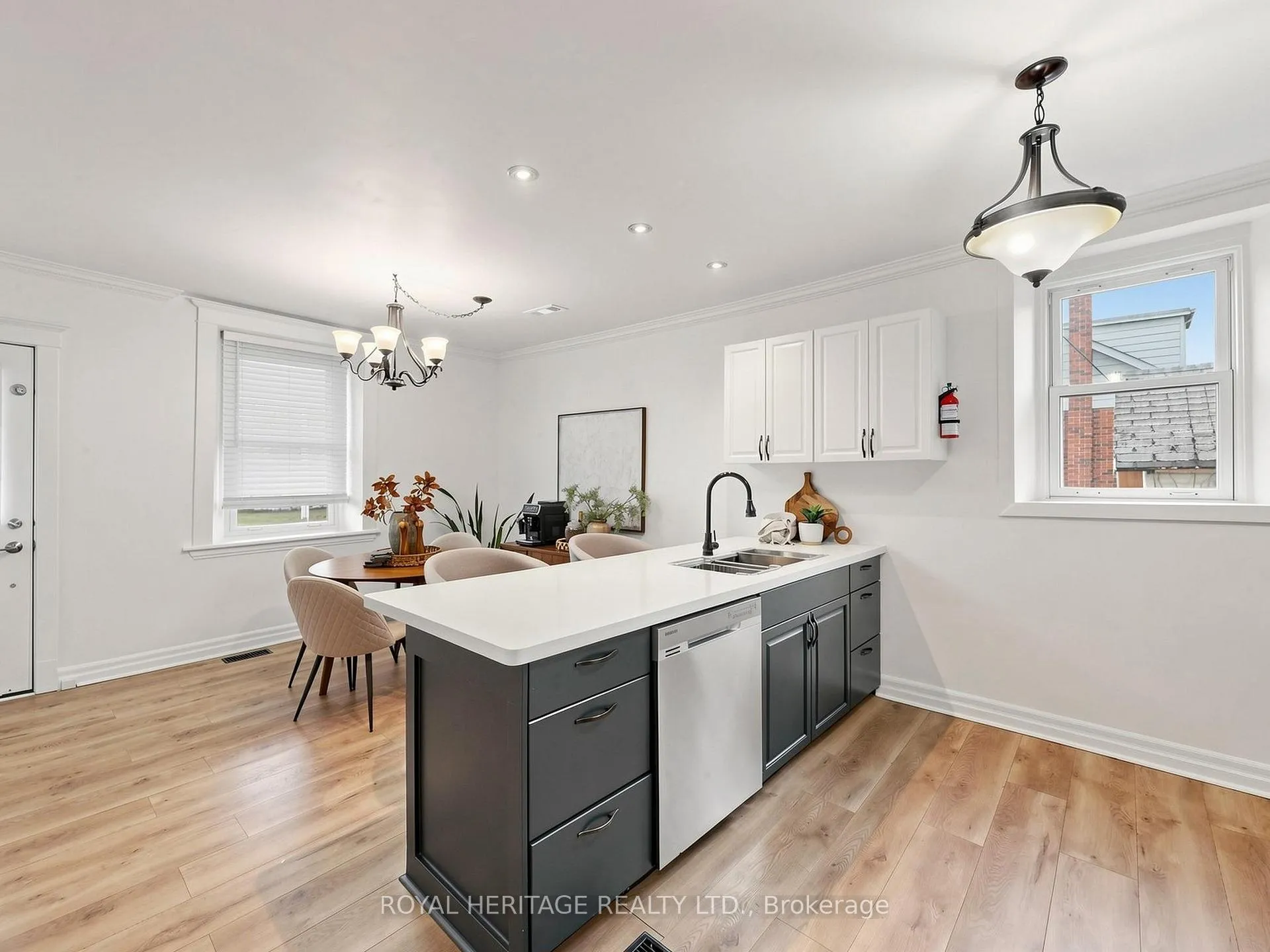 Photo 7 of 97 Scugog Street, Clarington, Bowmanville — HOMEH