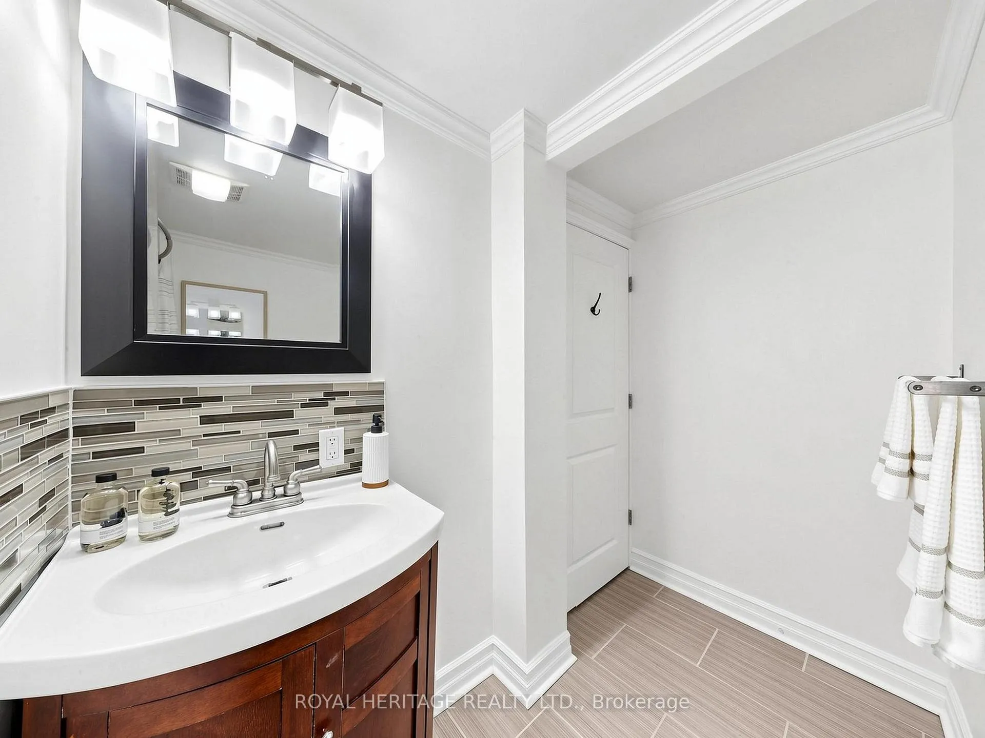 Photo 24 of 97 Scugog Street, Clarington, Bowmanville — HOMEH