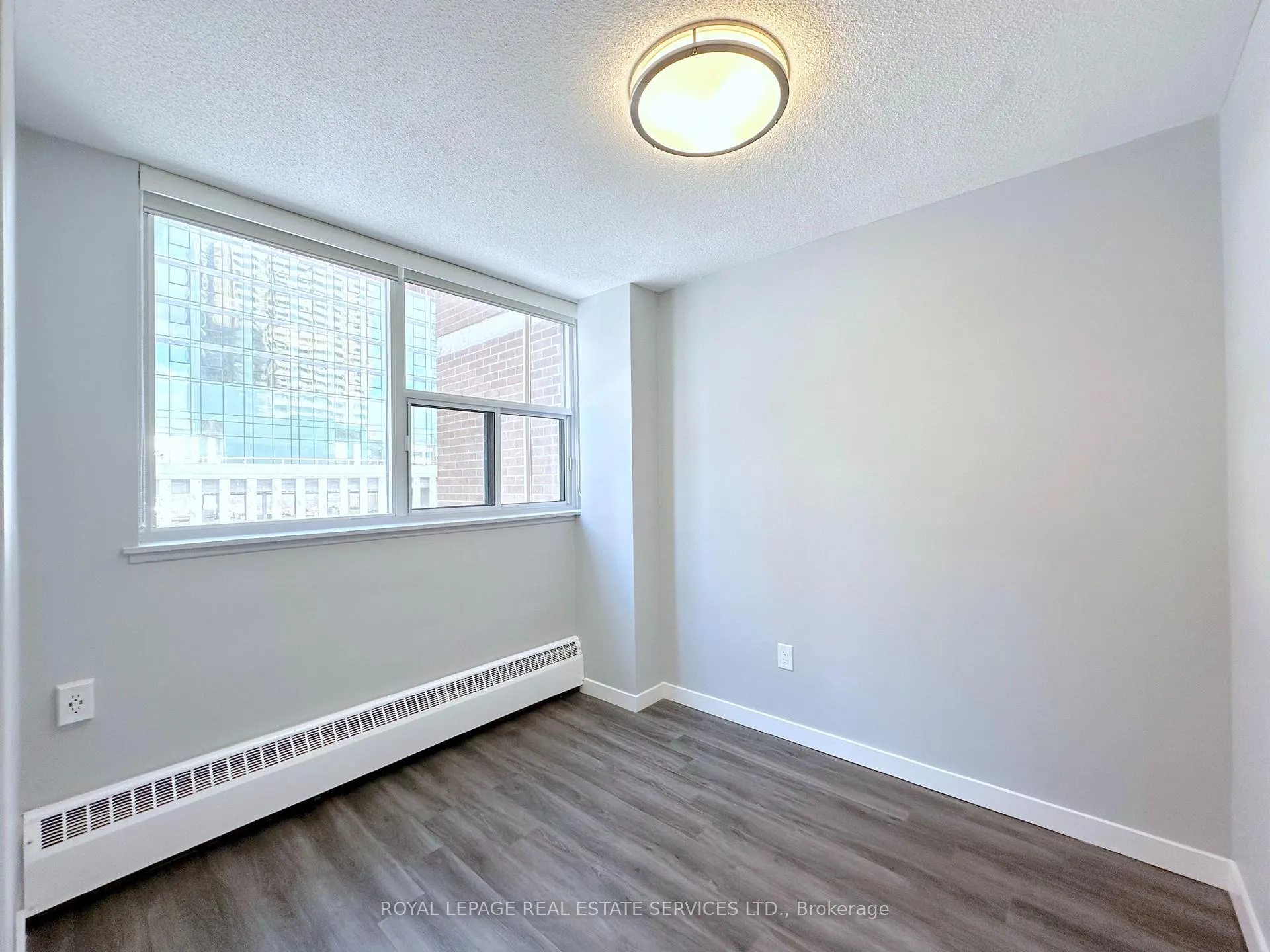 Photo 5 of Unit 211, 265 Main Street, Toronto, East End-Danforth — HOMEH