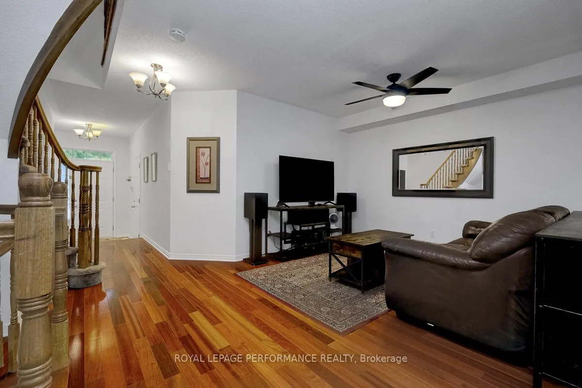 Photo 4 of 167 Duntroon Circle, Ottawa, Hunt Club Park/Greenboro — HOMEH