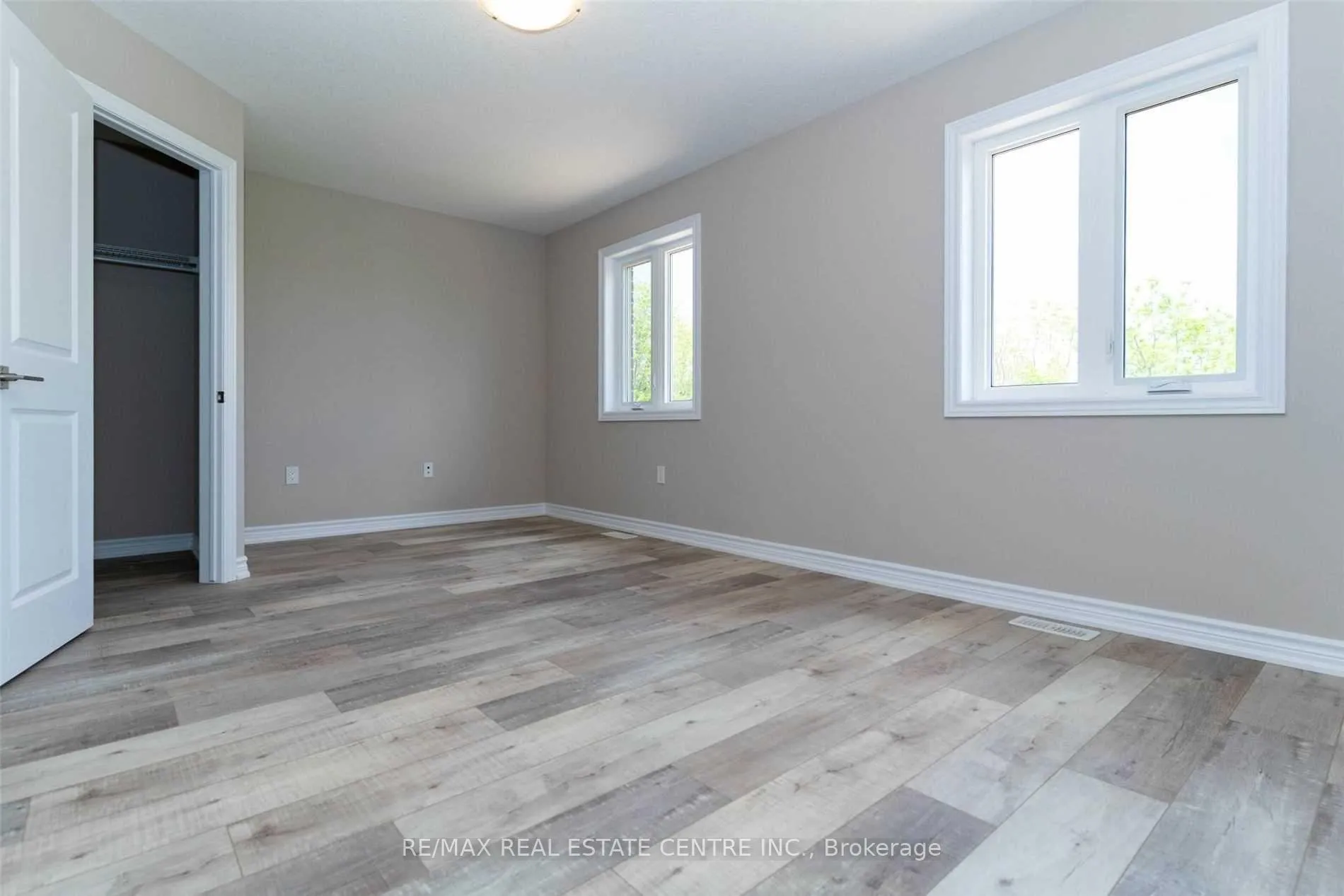 Photo 16 of Unit 17, 445 Ontario Street, Milton, Timberlea — HOMEH
