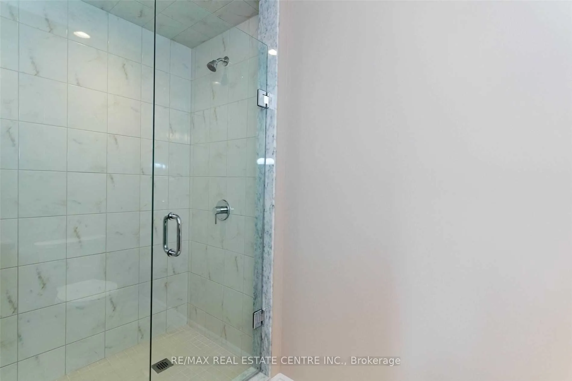 Photo 18 of Unit 17, 445 Ontario Street, Milton, Timberlea — HOMEH