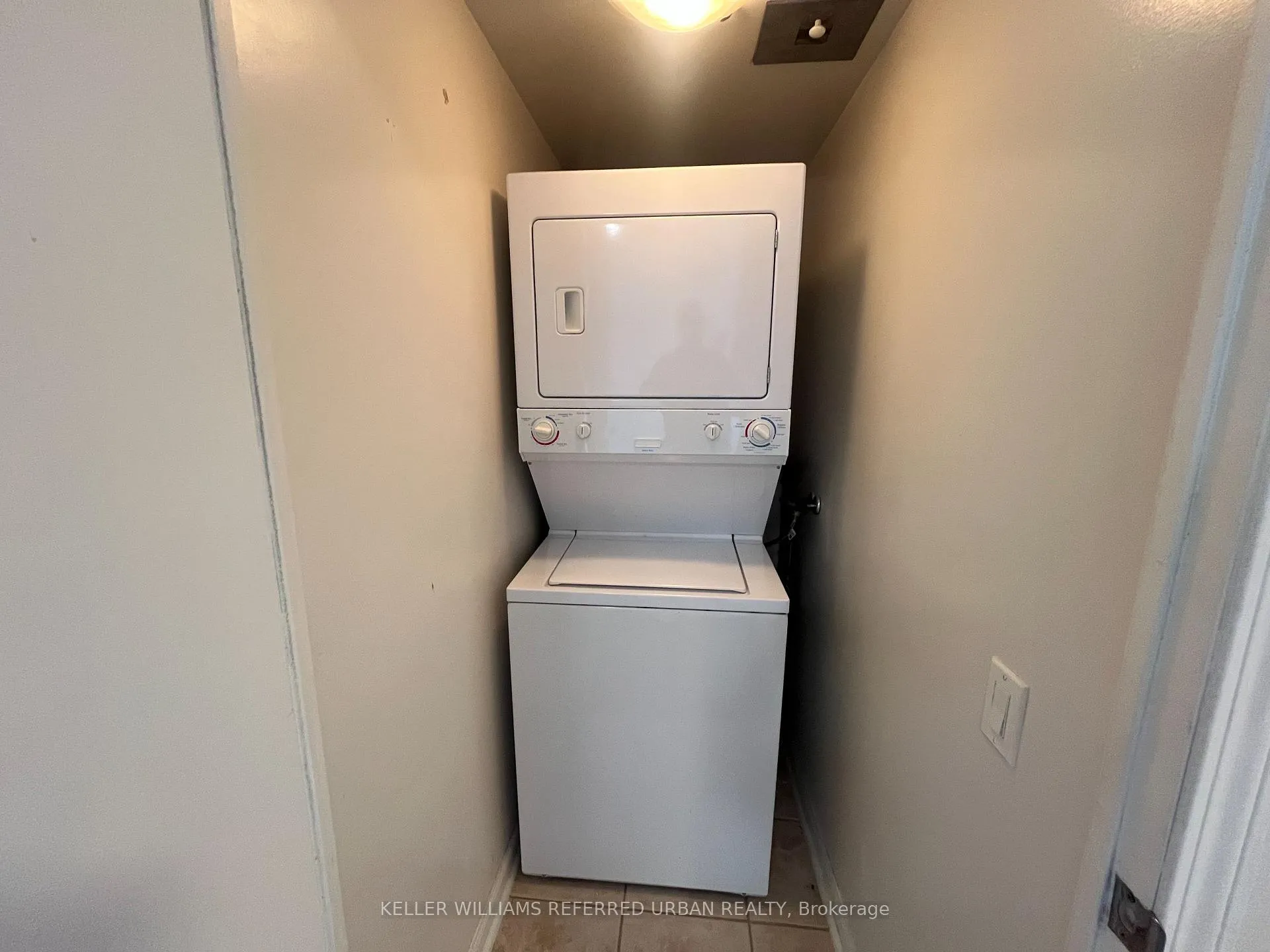 Photo 13 of Unit 813, 650 Lawrence Avenue W, Toronto, Englemount-Lawrence — HOMEH
