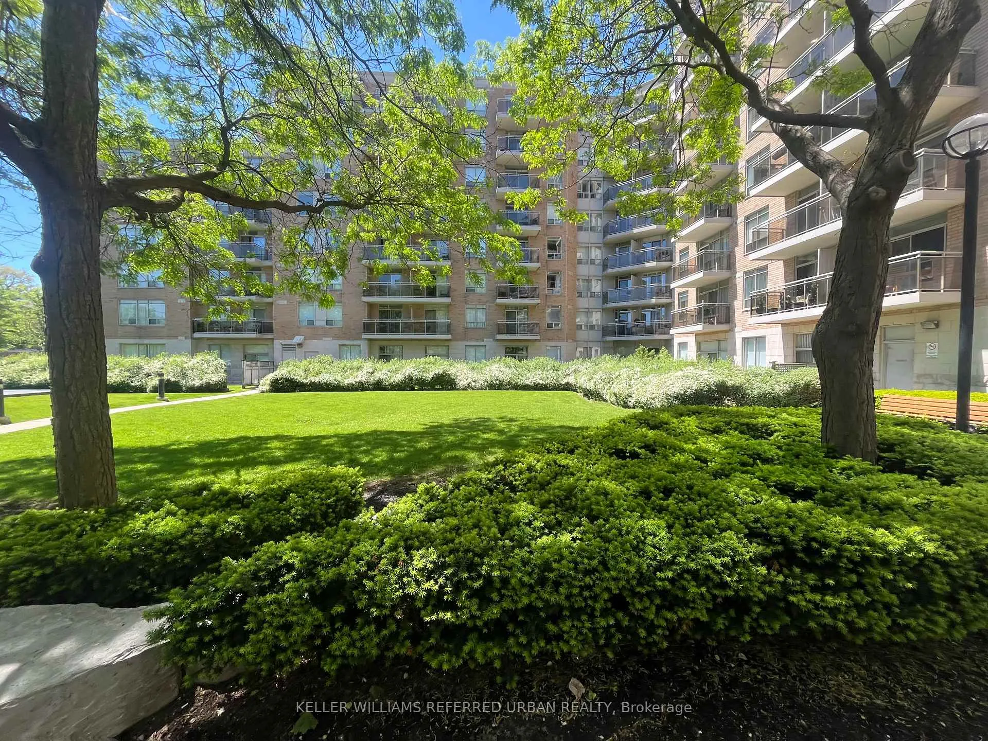 Photo 19 of Unit 813, 650 Lawrence Avenue W, Toronto, Englemount-Lawrence — HOMEH