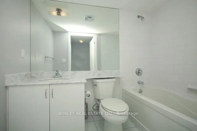 Photo 12 of Unit 468, 209 Fort York Boulevard, Toronto, Niagara — HOMEH