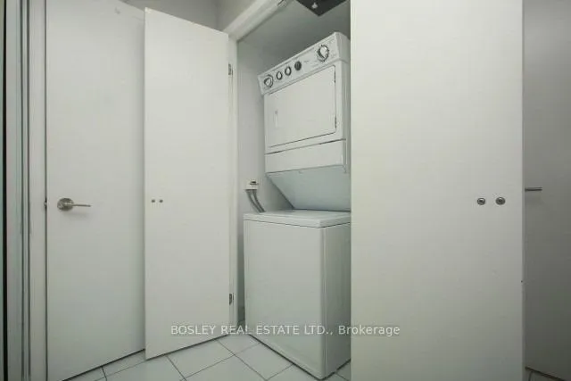 Photo 14 of Unit 468, 209 Fort York Boulevard, Toronto, Niagara — HOMEH