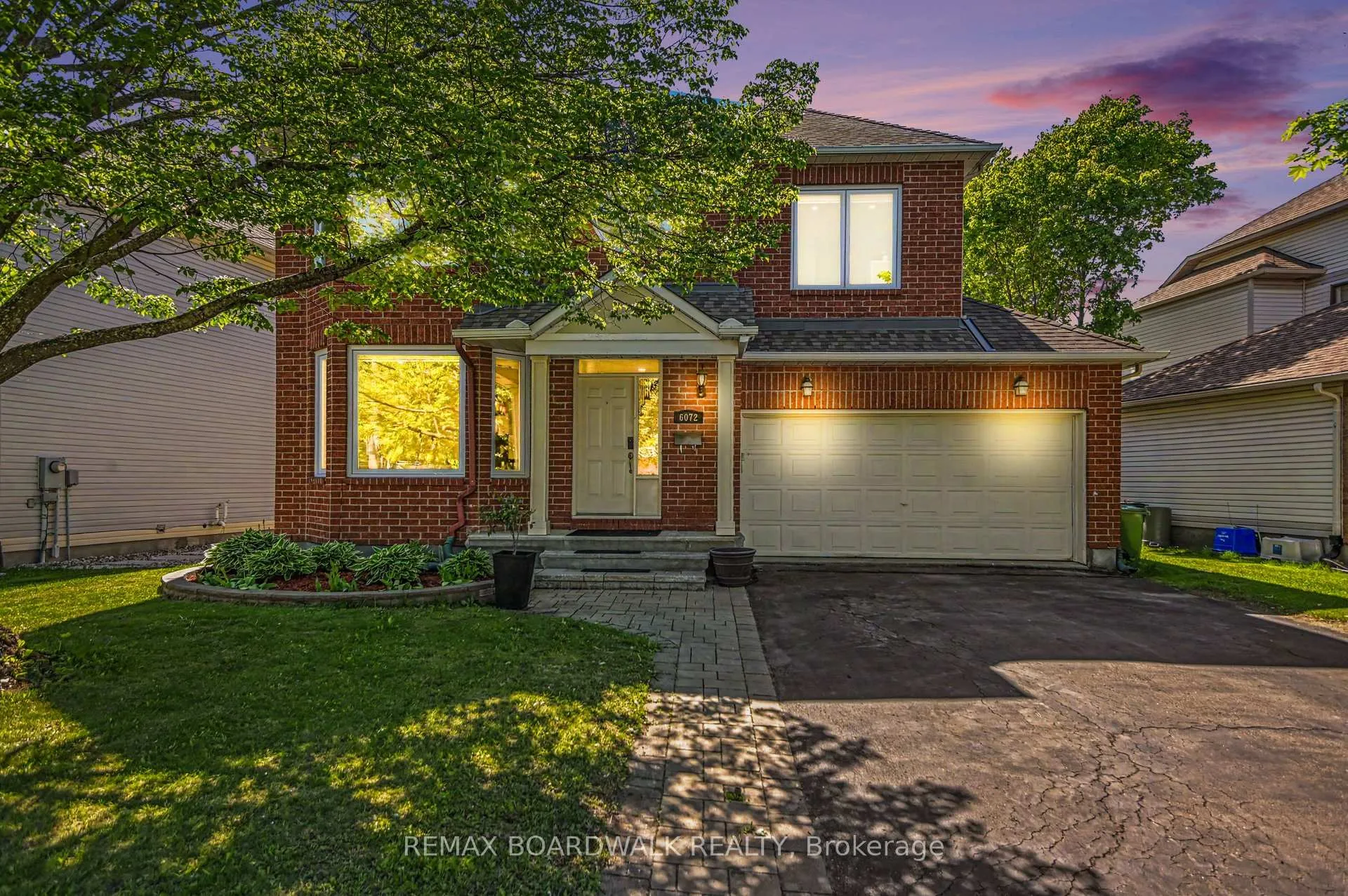 Photo 1 of 6072 Longleaf Drive, Ottawa, Chapel Hill South - Orleans Village — HOMEH
