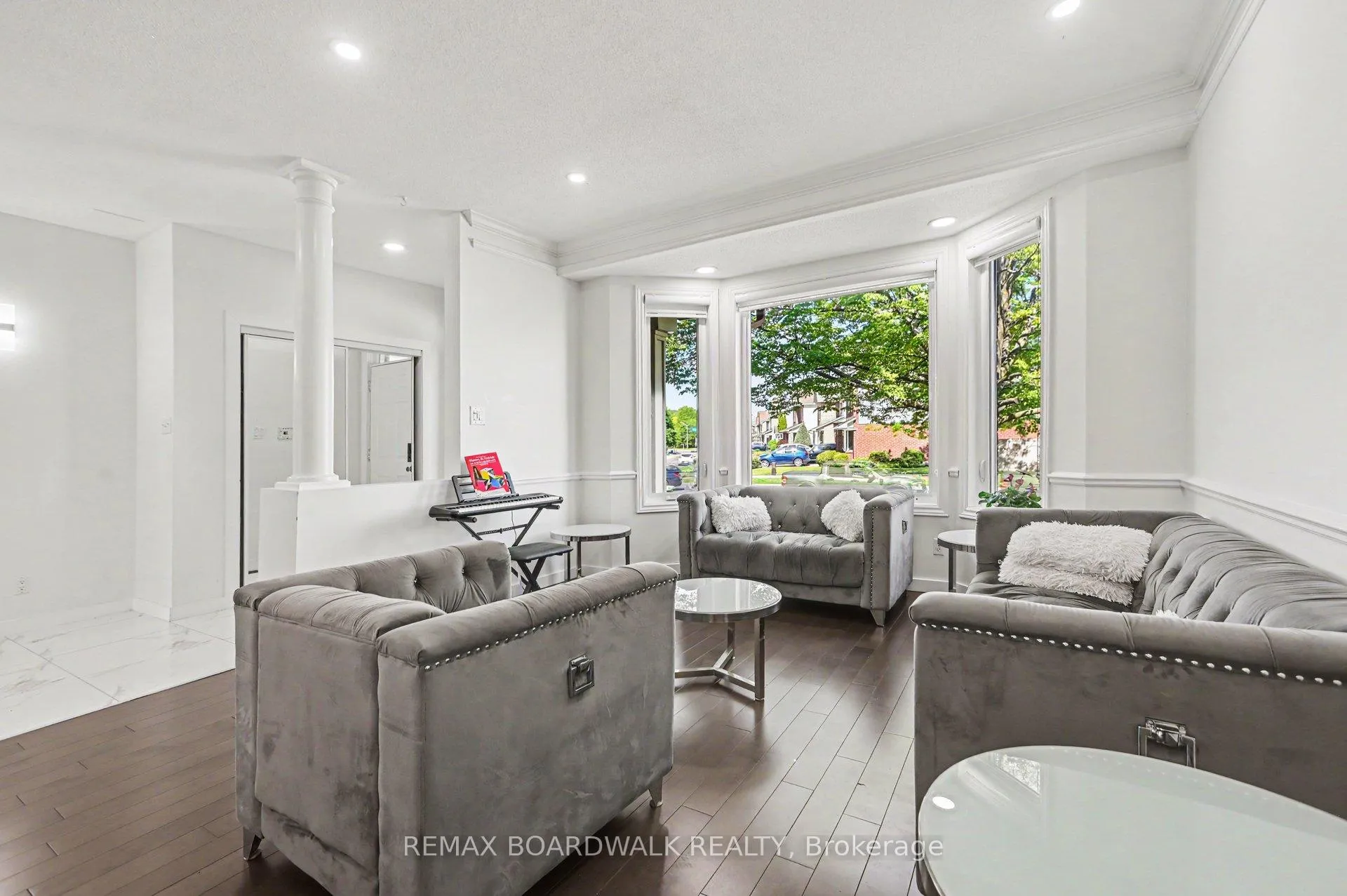 Photo 10 of 6072 Longleaf Drive, Ottawa, Chapel Hill South - Orleans Village — HOMEH