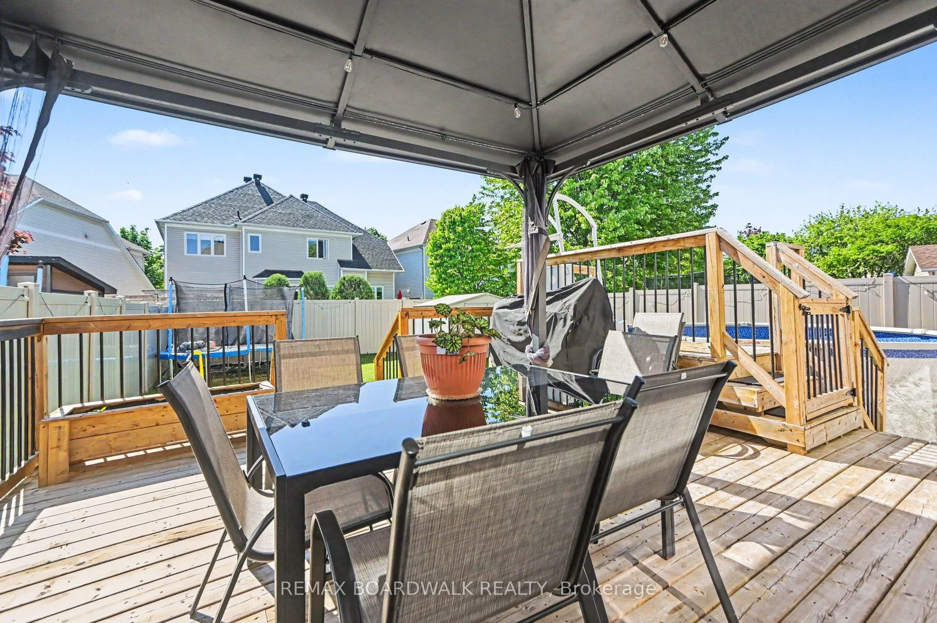 Photo 35 of 6072 Longleaf Drive, Ottawa, Chapel Hill South - Orleans Village — HOMEH