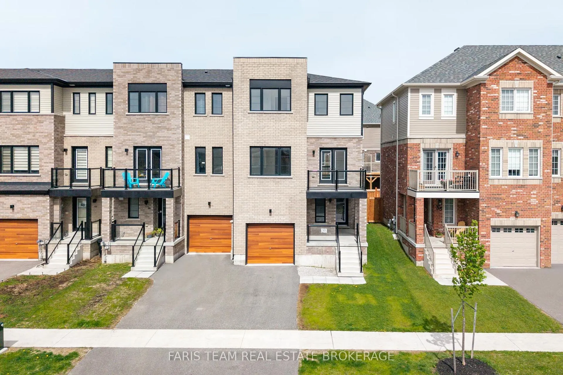 Front of 53 Harvest Crescent
