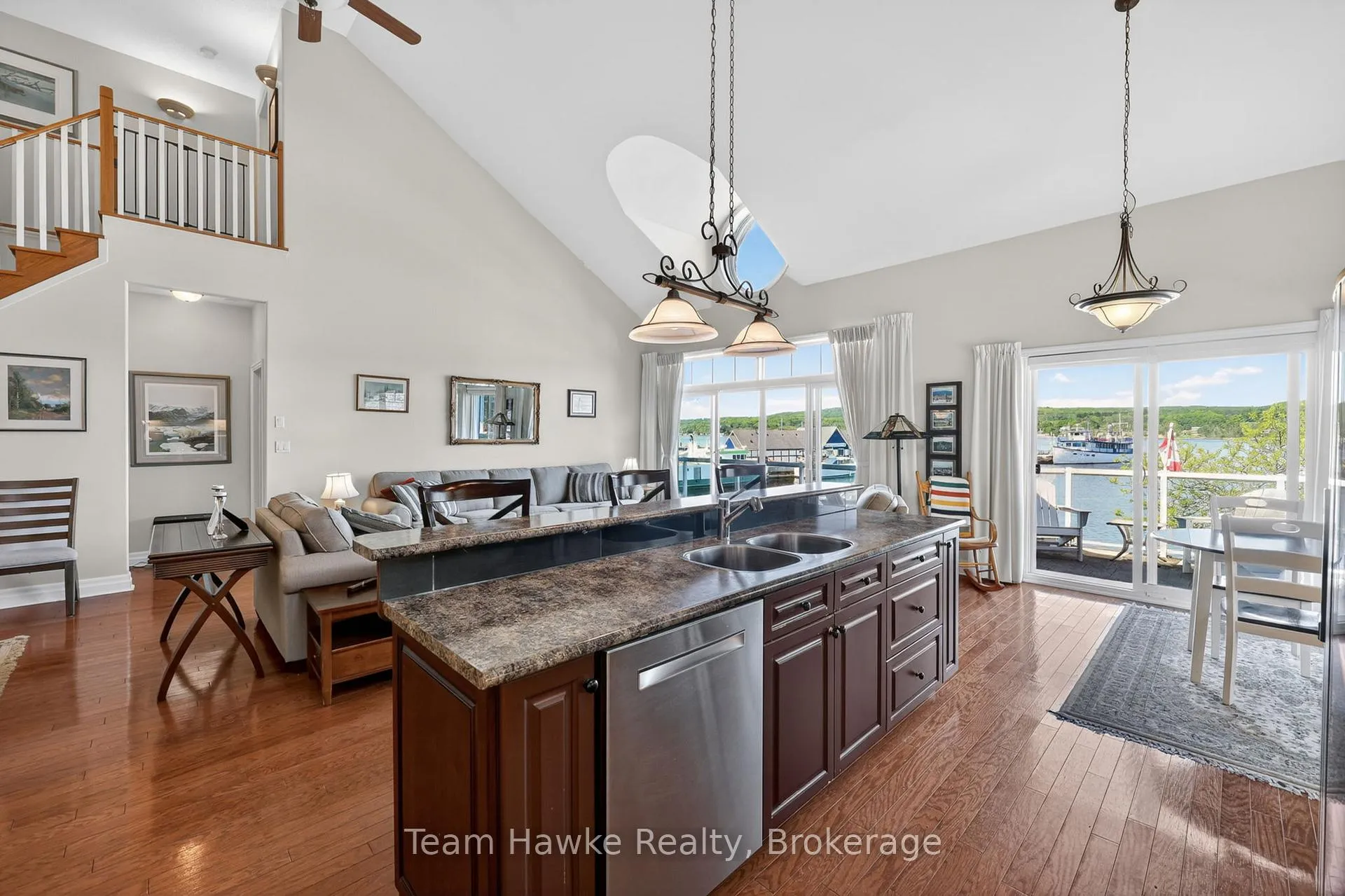 Photo 11 of Unit 8, 2 Beck Boulevard, Penetanguishene — HOMEH