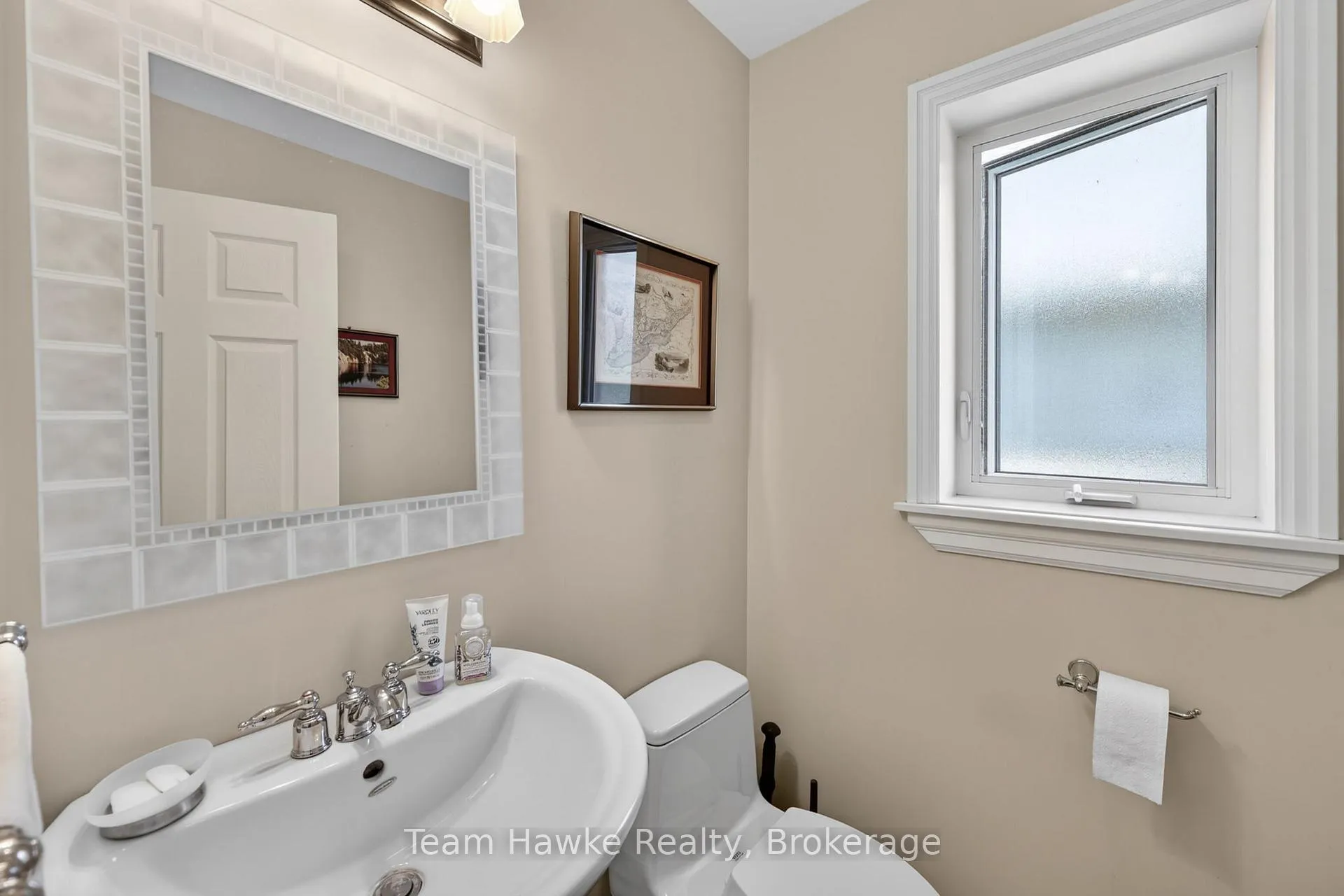 Photo 18 of Unit 8, 2 Beck Boulevard, Penetanguishene — HOMEH
