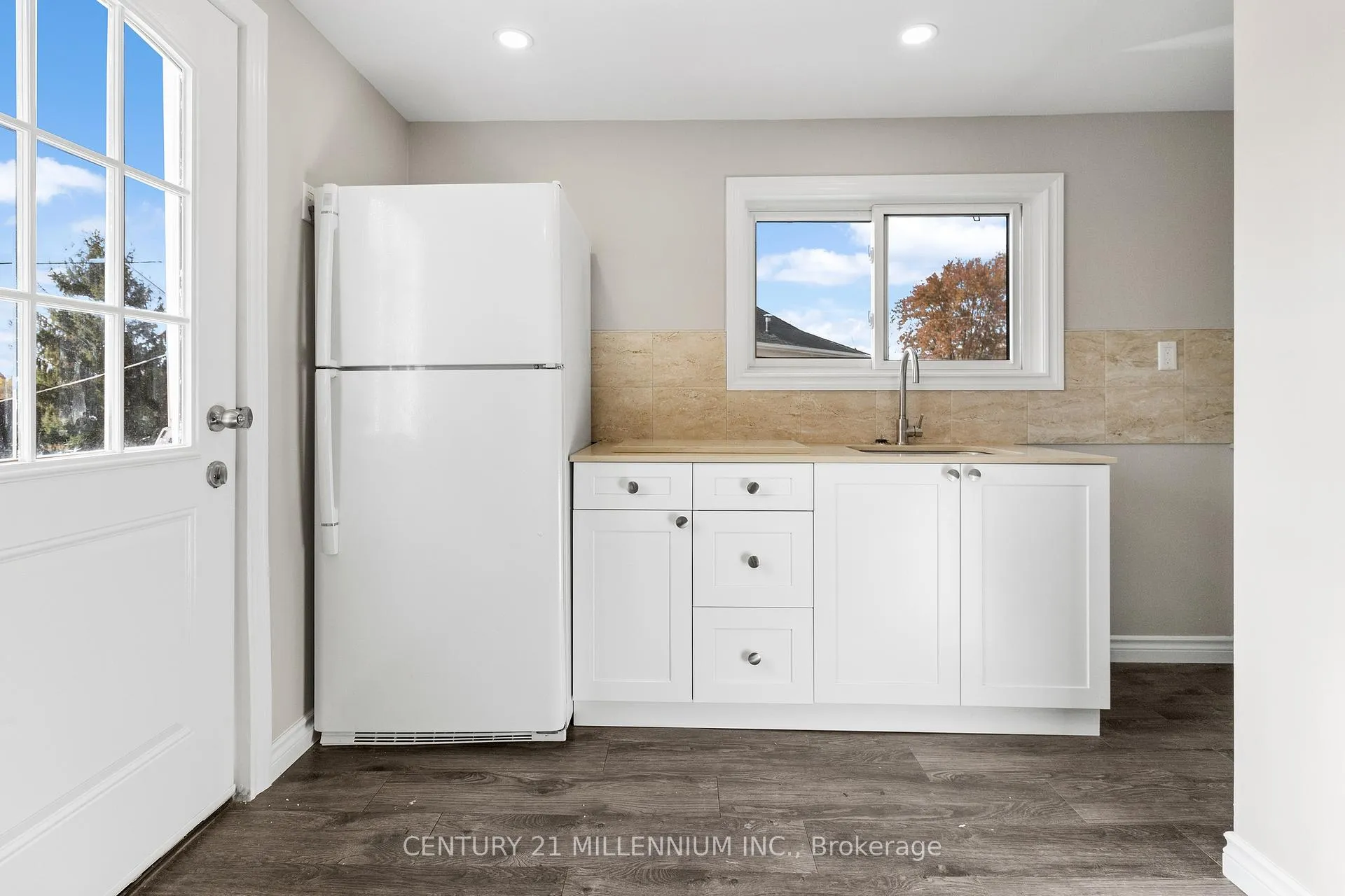 Photo 3 of Unit Upper, 1424 Beaverdams Road, Thorold, Thorold Downtown — HOMEH